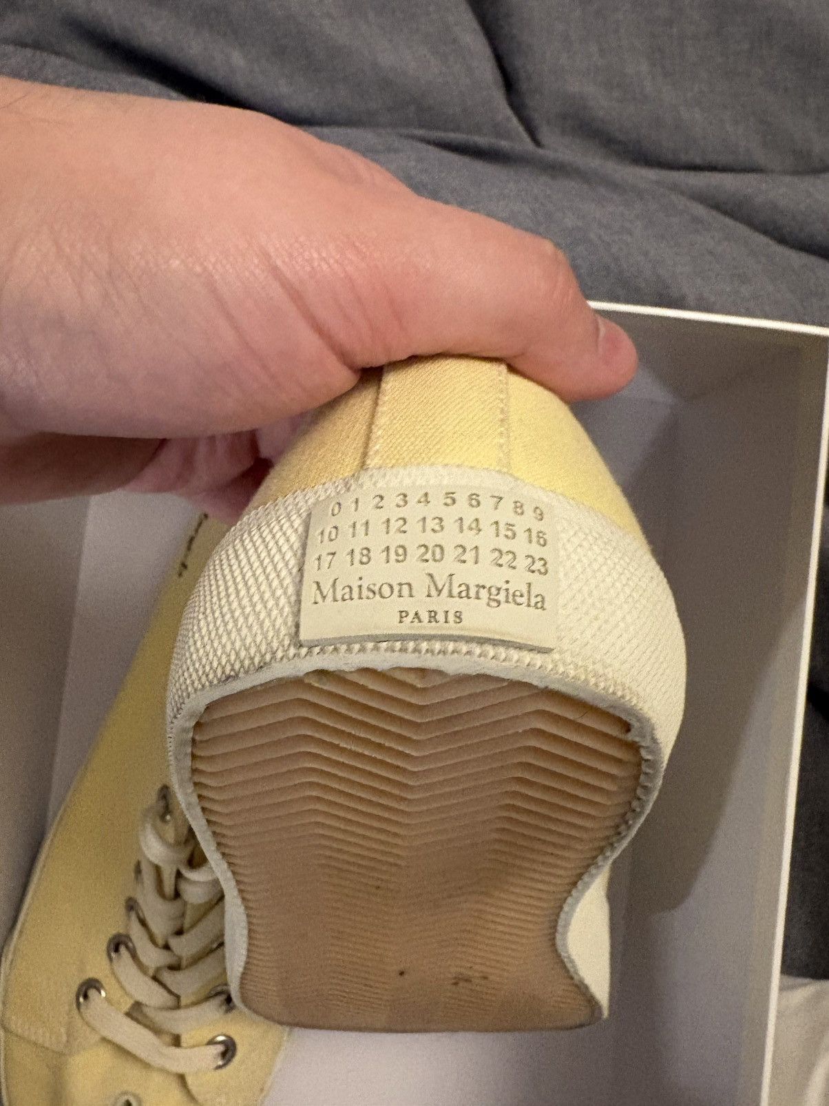 Maison Margiela Low top tabi sneaker Size US 8 / EU 41 - 10 Thumbnail