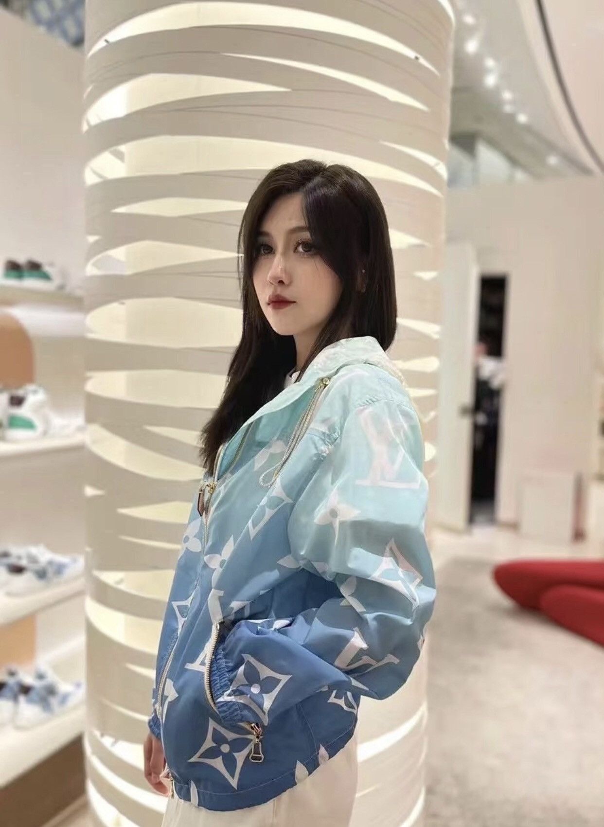 Louis Vuitton Louis Vuitton LV Blue Gradient Hooded Zipper Jacket 2412- Size US S / EU 44-46 / 1 - 3 Thumbnail