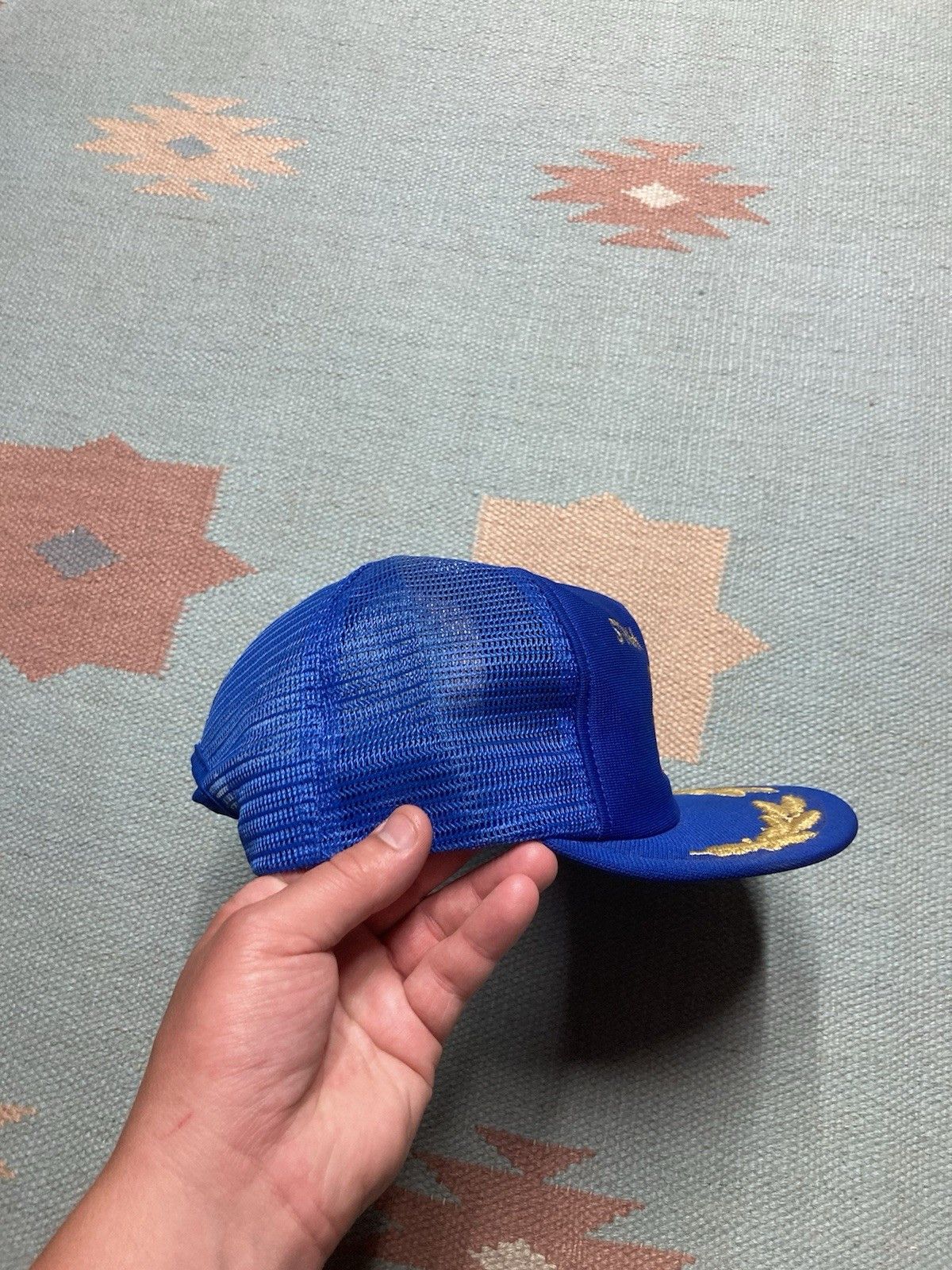 Vintage 80s trucker hat stroh’s beer gold leaf Tennessee made in USA Size ONE SIZE - 9 Thumbnail