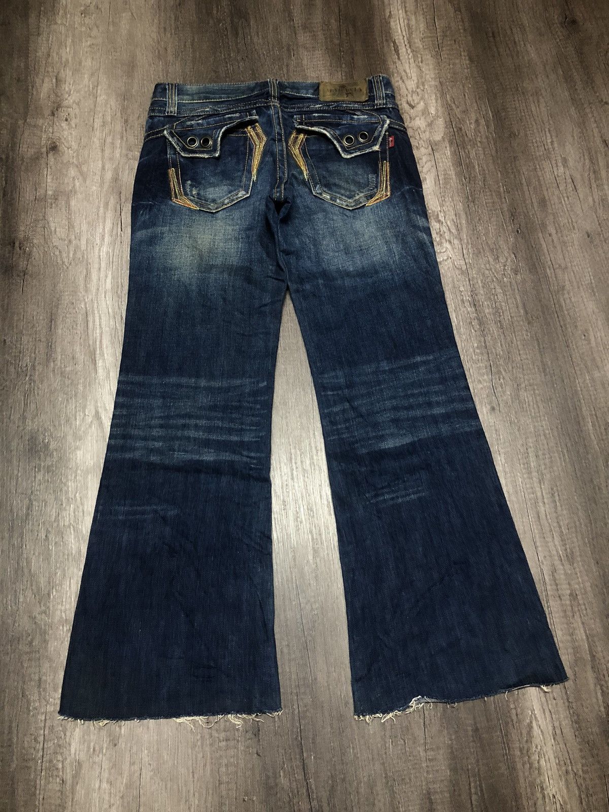 Hysteric Glamour × Japanese Brand WILD JEANS MARAXIA FLARE DISTRESSED DENIM Size 30" / US 8 / IT 44 - 21 Thumbnail