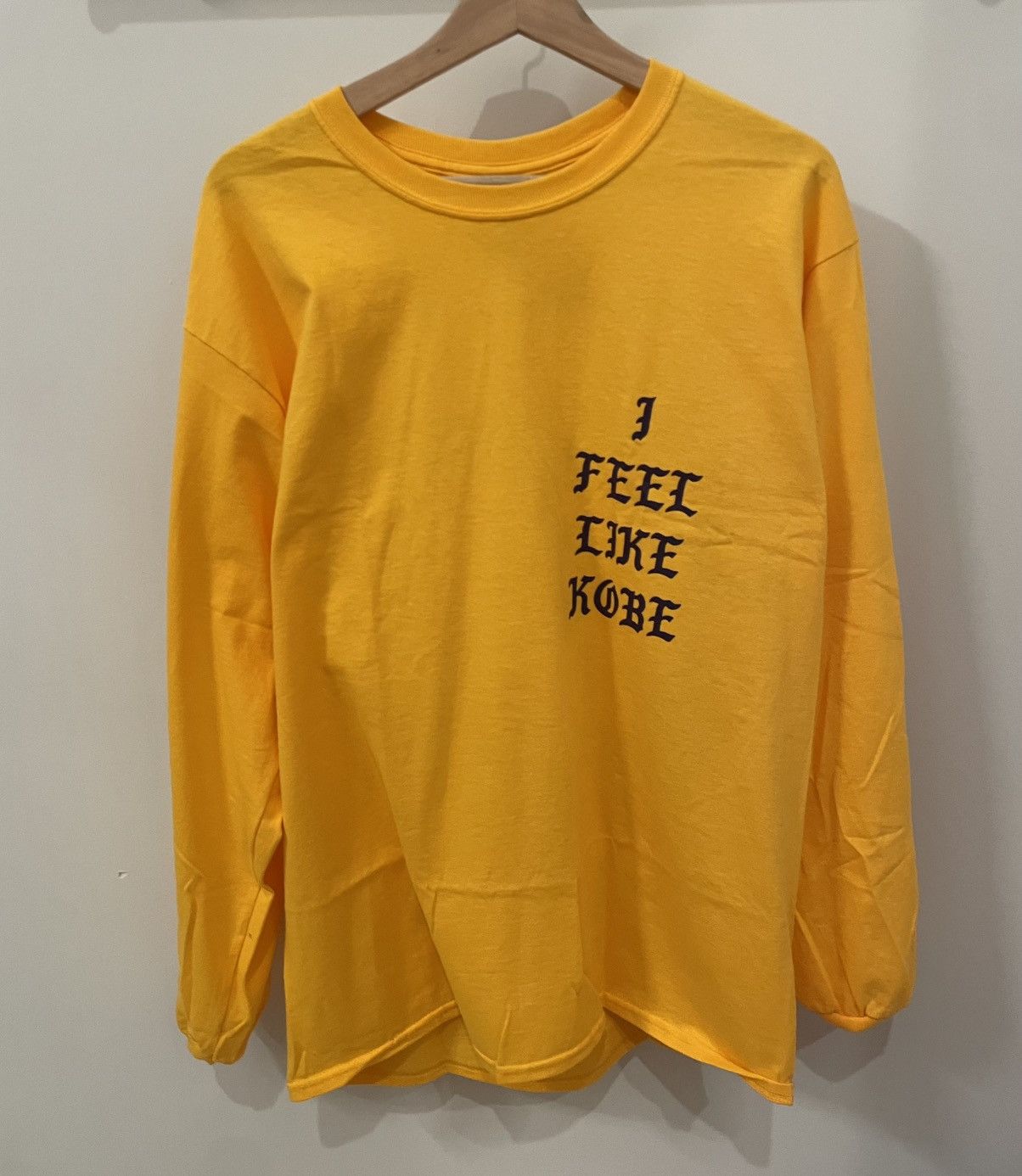 Yeezy I FEEL LIKE KOBE Size US L / EU 52-54 / 3 - 1 Thumbnail