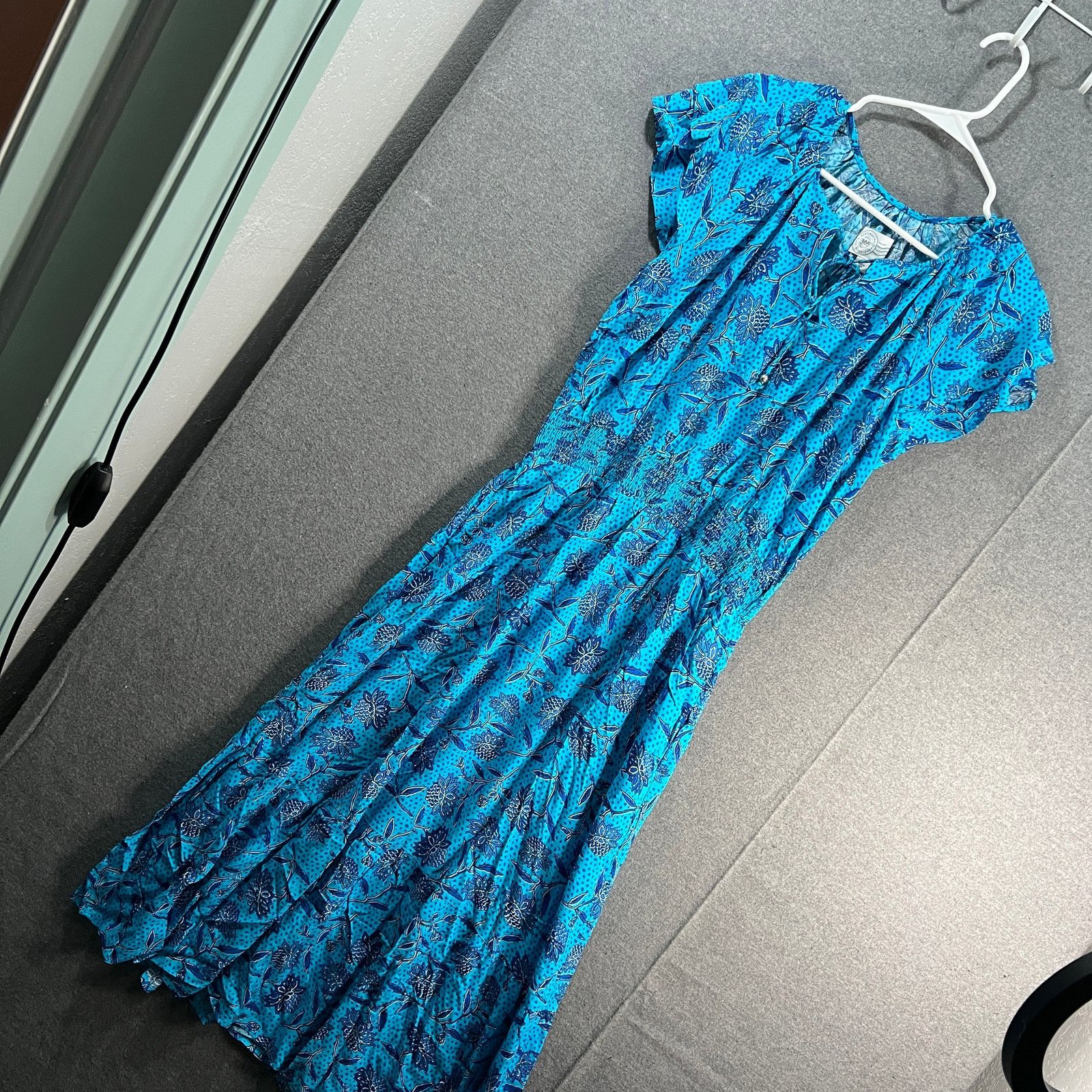 Other Destination 365 Short-Sleeve Midi Dress Size S / US 4 / IT 40 - 1 Thumbnail