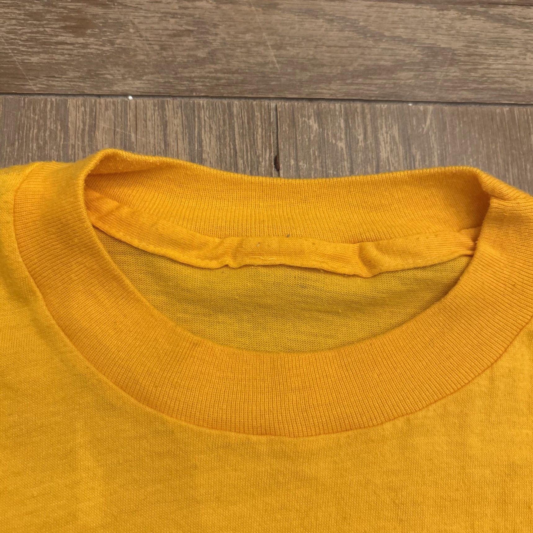 Vintage VINTAGE Single Stitch Green Wave Football T-Shirt M Men Shirt Nobody Ever Drowned In Sweat Size US M / EU 48-50 / 2 - 3 Thumbnail