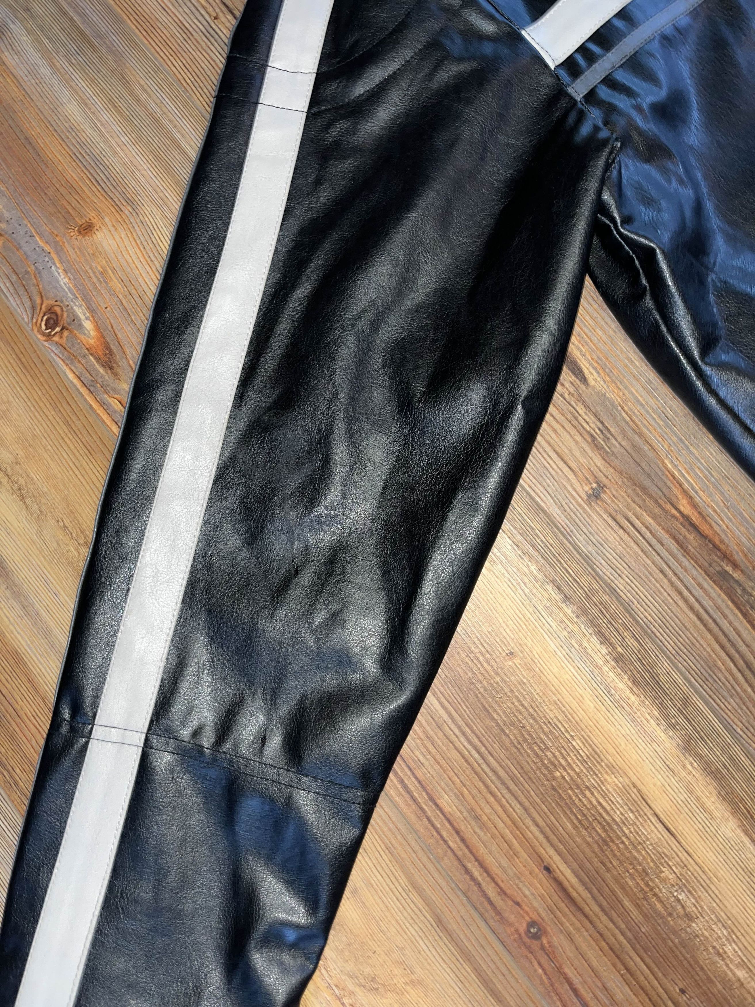 Vintage Vintage 90s Leather Biker Jacket Size US M / EU 48-50 / 2 - 3 Thumbnail