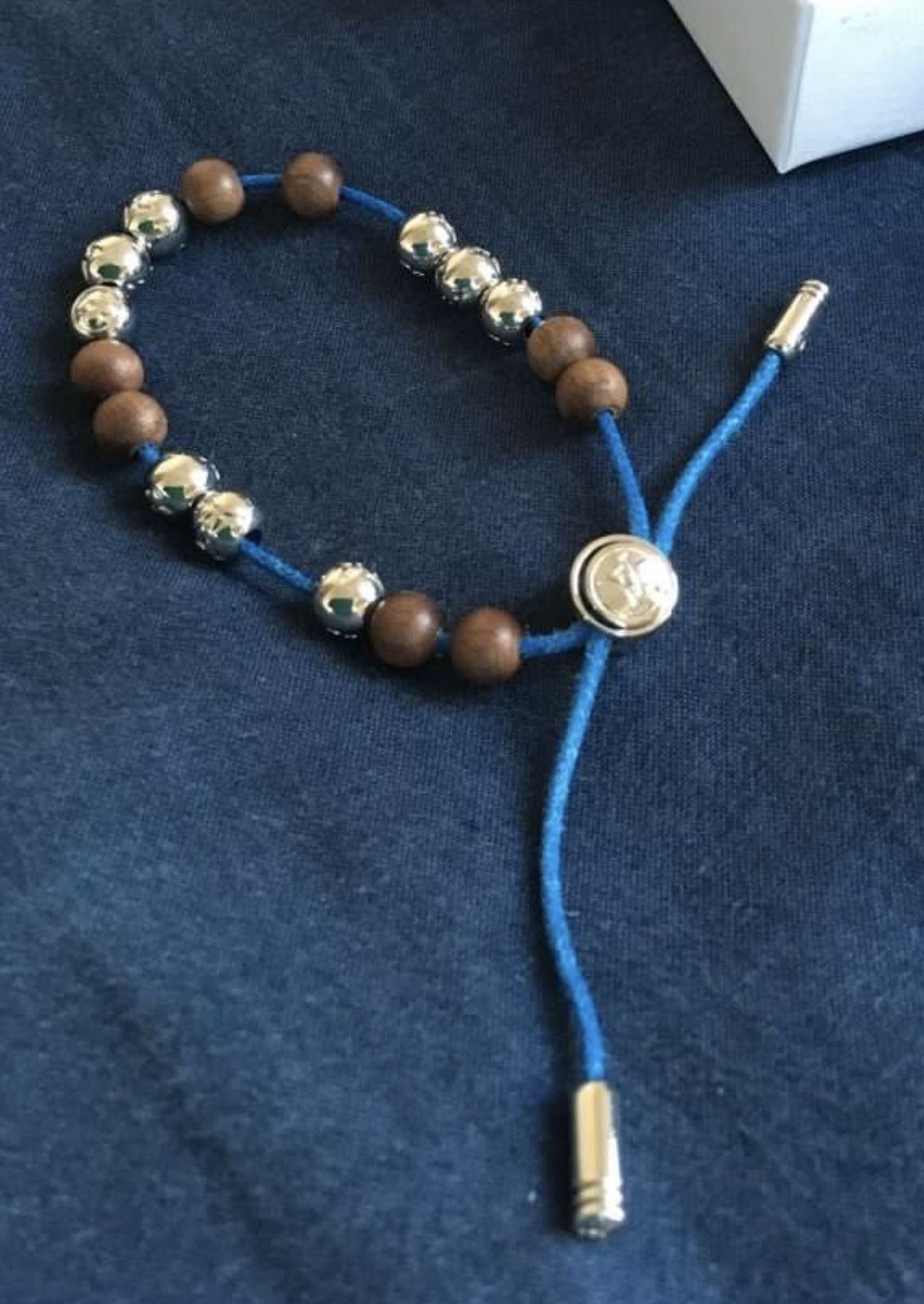 Louis Vuitton × Pharrell 🔥 Rare Louis Vuitton Pre fall 2024 Show beaded Bracelet Size ONE SIZE - 3 Thumbnail