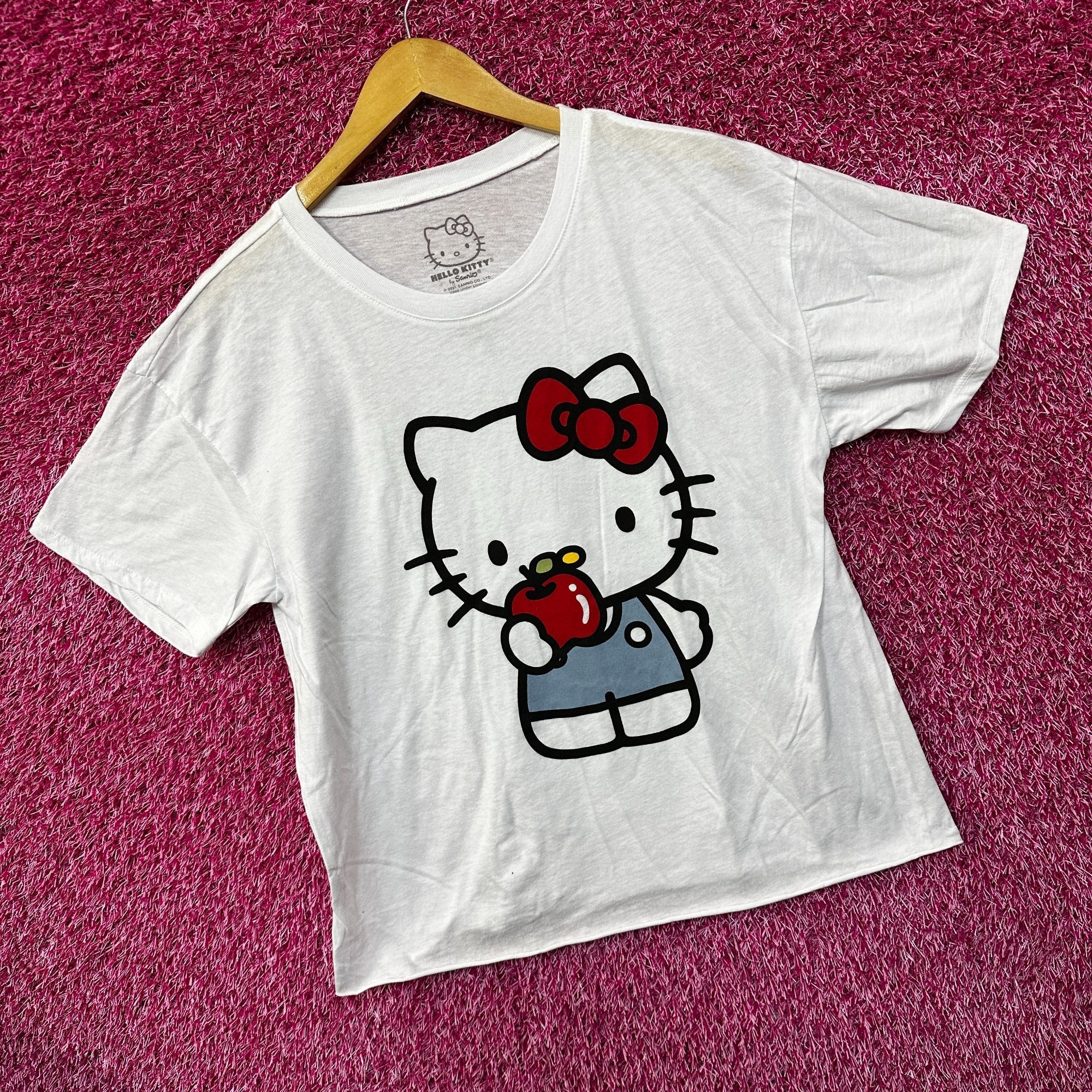 Disney Hello Kitty Eating an Apple Kawaii Sanrio Anime Crop Top L Size L / US 10 / IT 46 - 3 Thumbnail