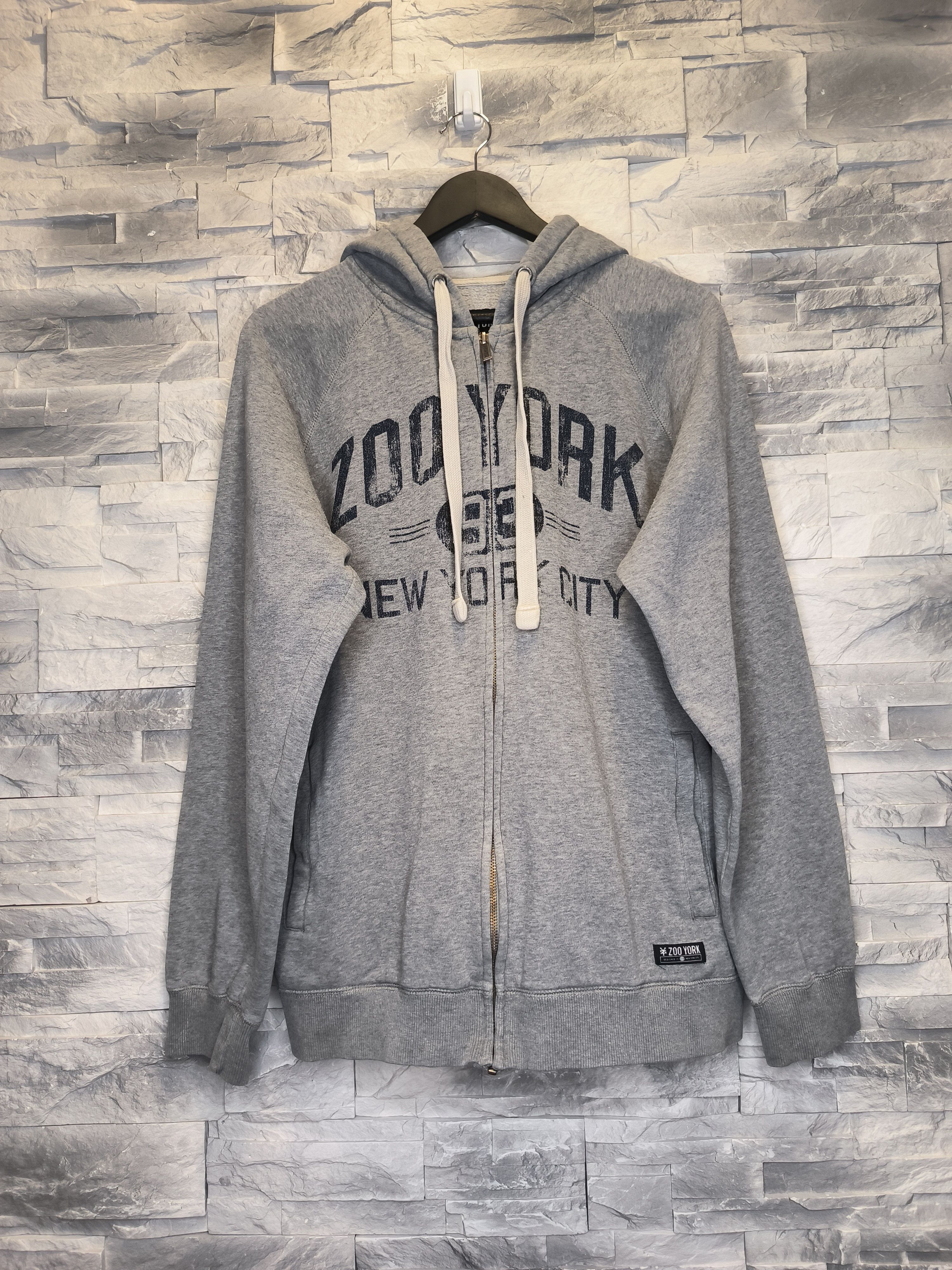 Zoo York Zoo York Vintage Zip Hoodie New York Sweatshirt Size US L / EU 52-54 / 3 - 1 Thumbnail