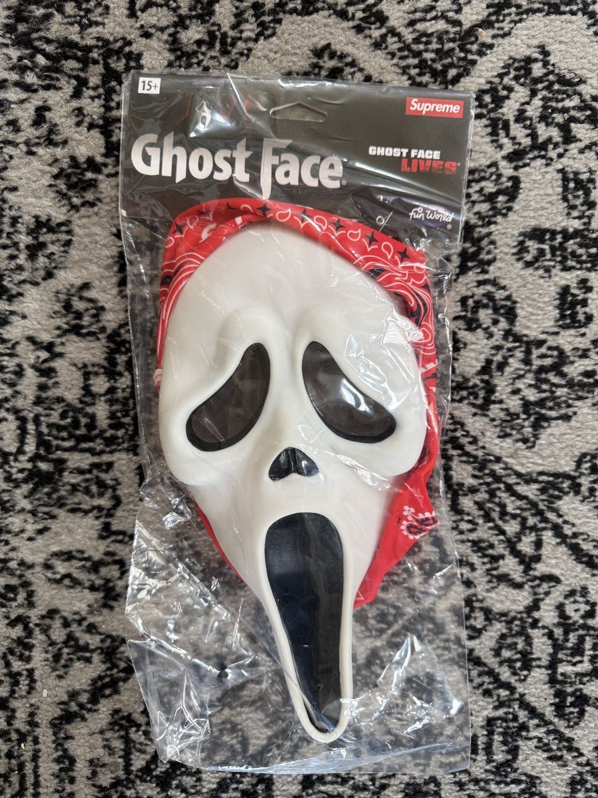 Supreme Supreme Ghostface Mask Red One Size Size ONE SIZE - 1 Thumbnail