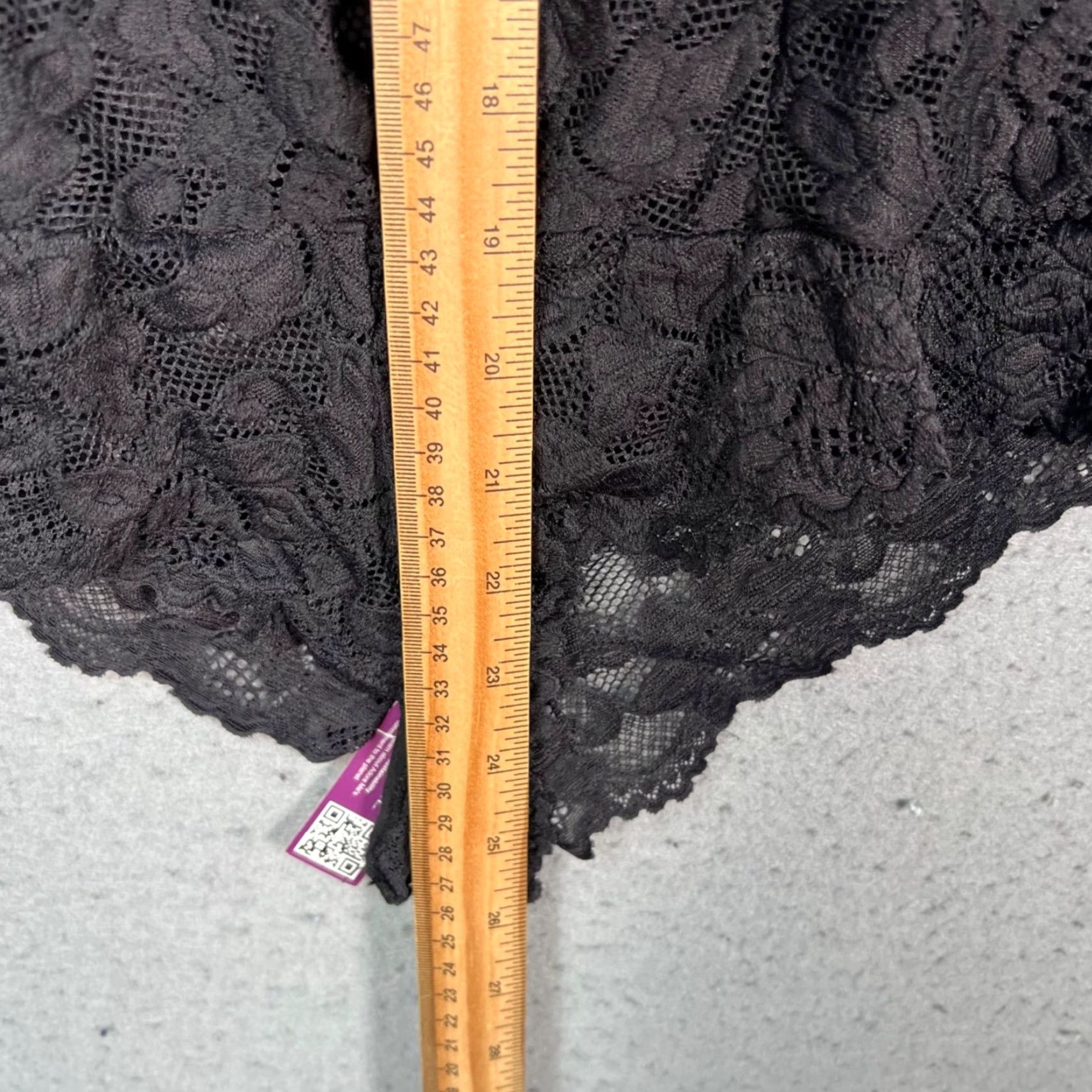 Vintage Adore Me Black Lace Women's Small One Piece Bodysuit NEW! User: Adore Me Black Women's Small One Piece Bodysuit NEW! Size S / US 4 / IT 40 - 7 Thumbnail