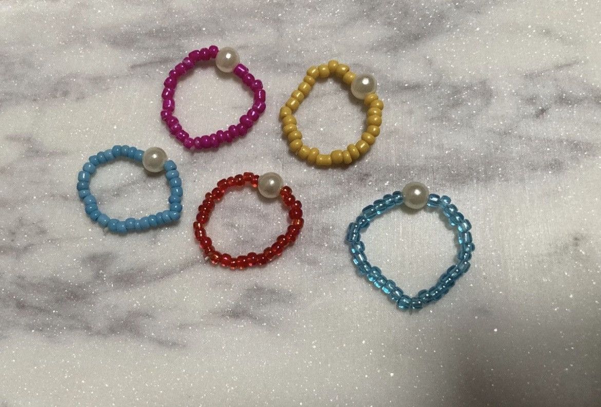 Other Faux pearl colourful beaded ring set Size ONE SIZE - 1 Thumbnail