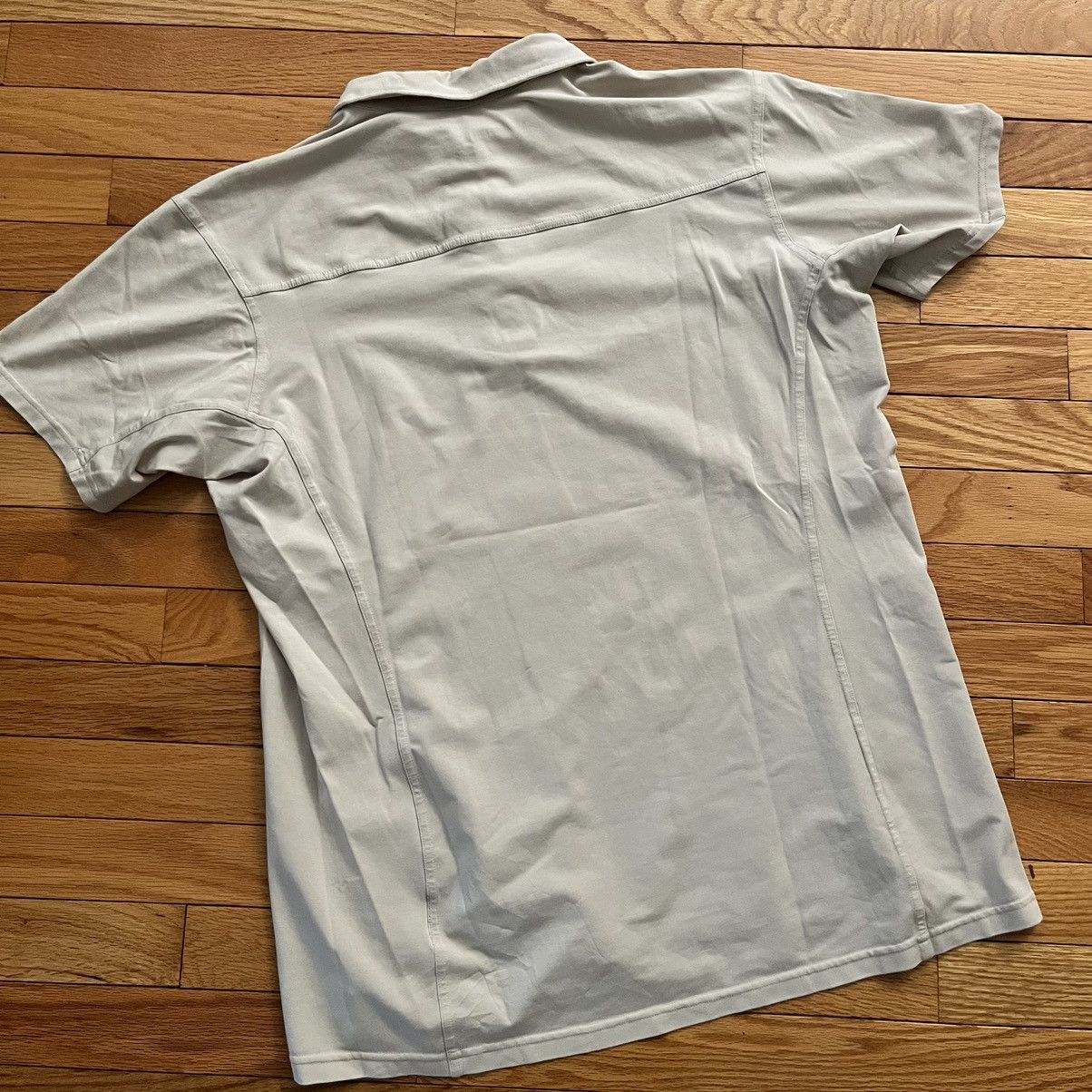 Arc'teryx × Vintage Arc’teryx Cream Lightweight Polo Size US L / EU 52-54 / 3 - 8 Thumbnail