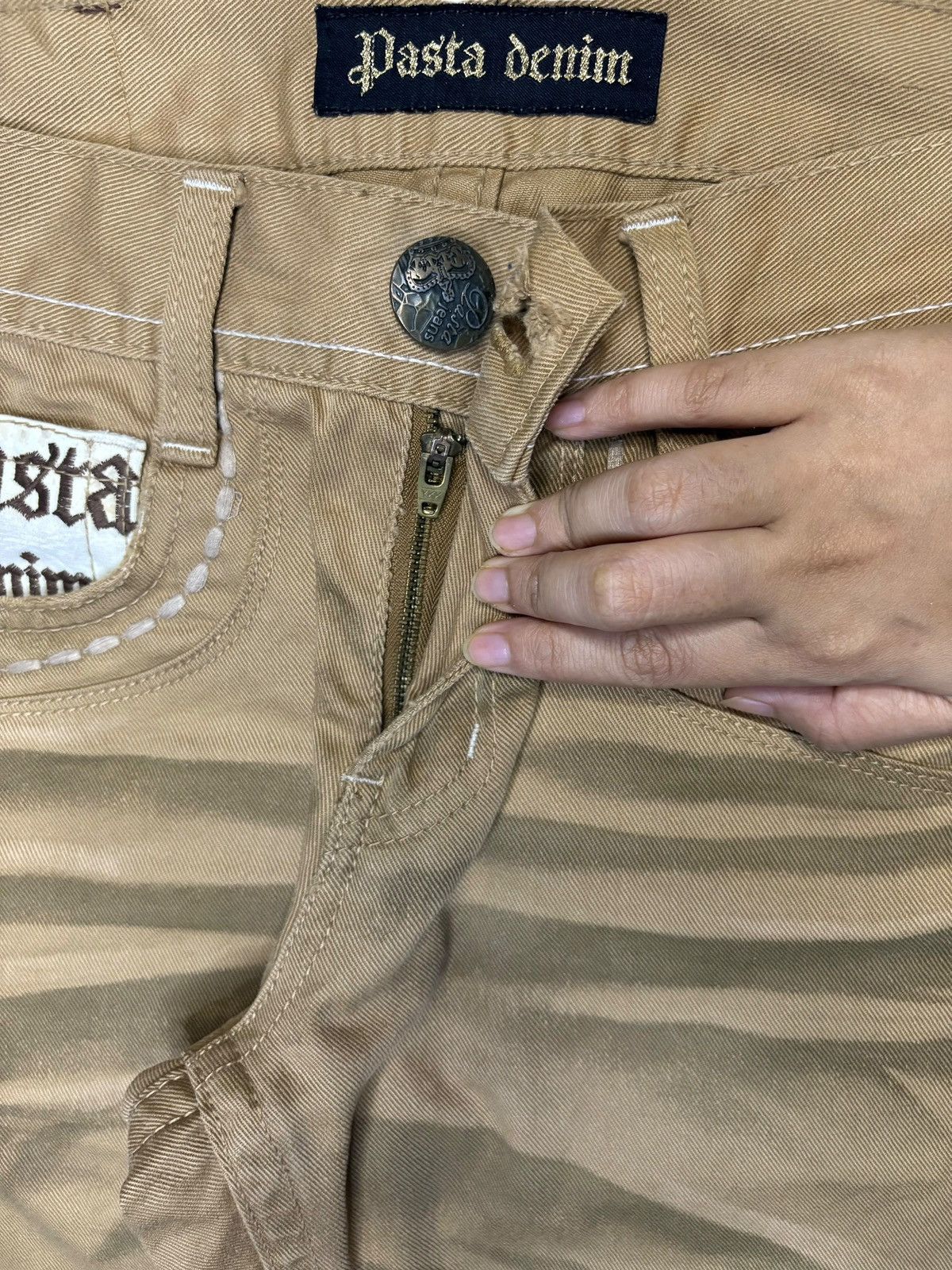 Japanese Brand Vintage Japanese Brand Whiskers Style Studded Loose Jeans Size US 28 / EU 44 - 3 Thumbnail