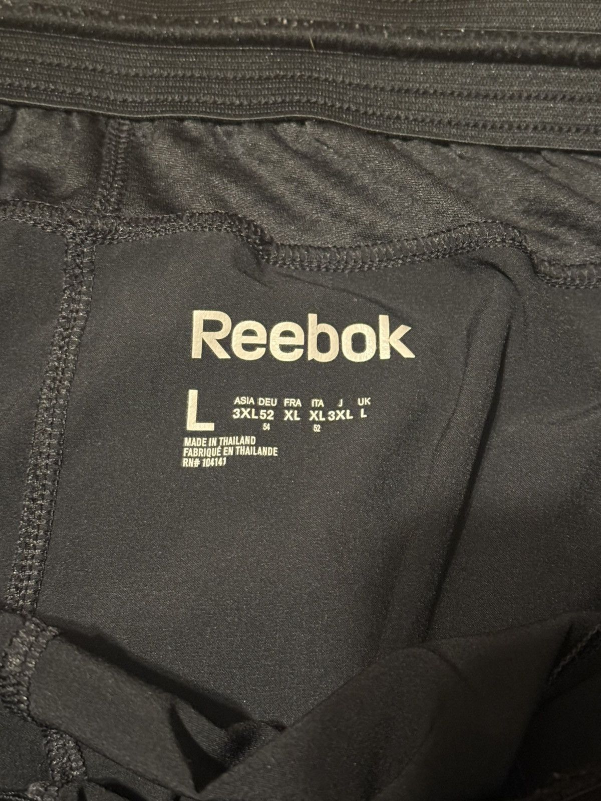 Reebok Reebok Athletic Shorts Black Large Size US 30 / EU 46 - 3 Thumbnail