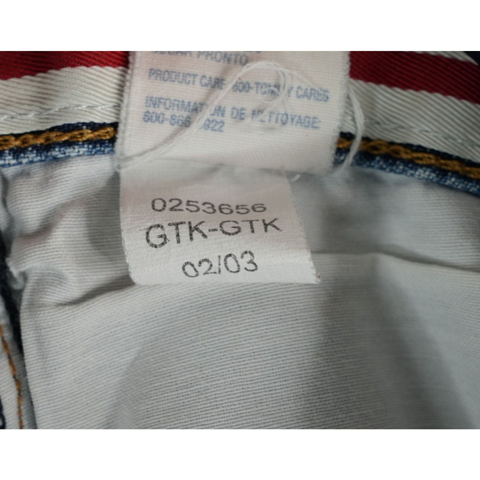 Tommy Hilfiger Vintage Tommy Hilfiger Jean Shorts Mens 36 Big Flag 2003 Size US 36 / EU 52 - 12 Thumbnail