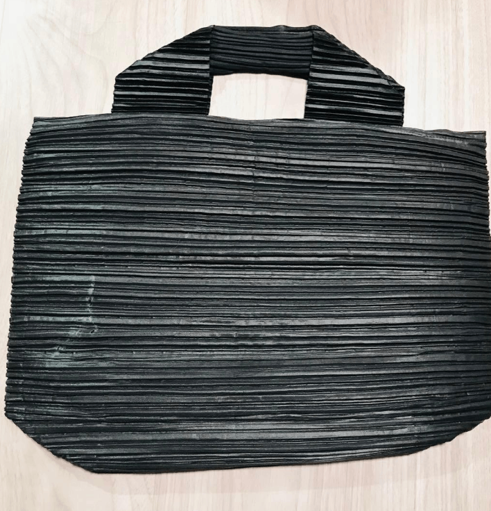 Issey Miyake Black Handbag Issey Miyake Size ONE SIZE - 4 Thumbnail