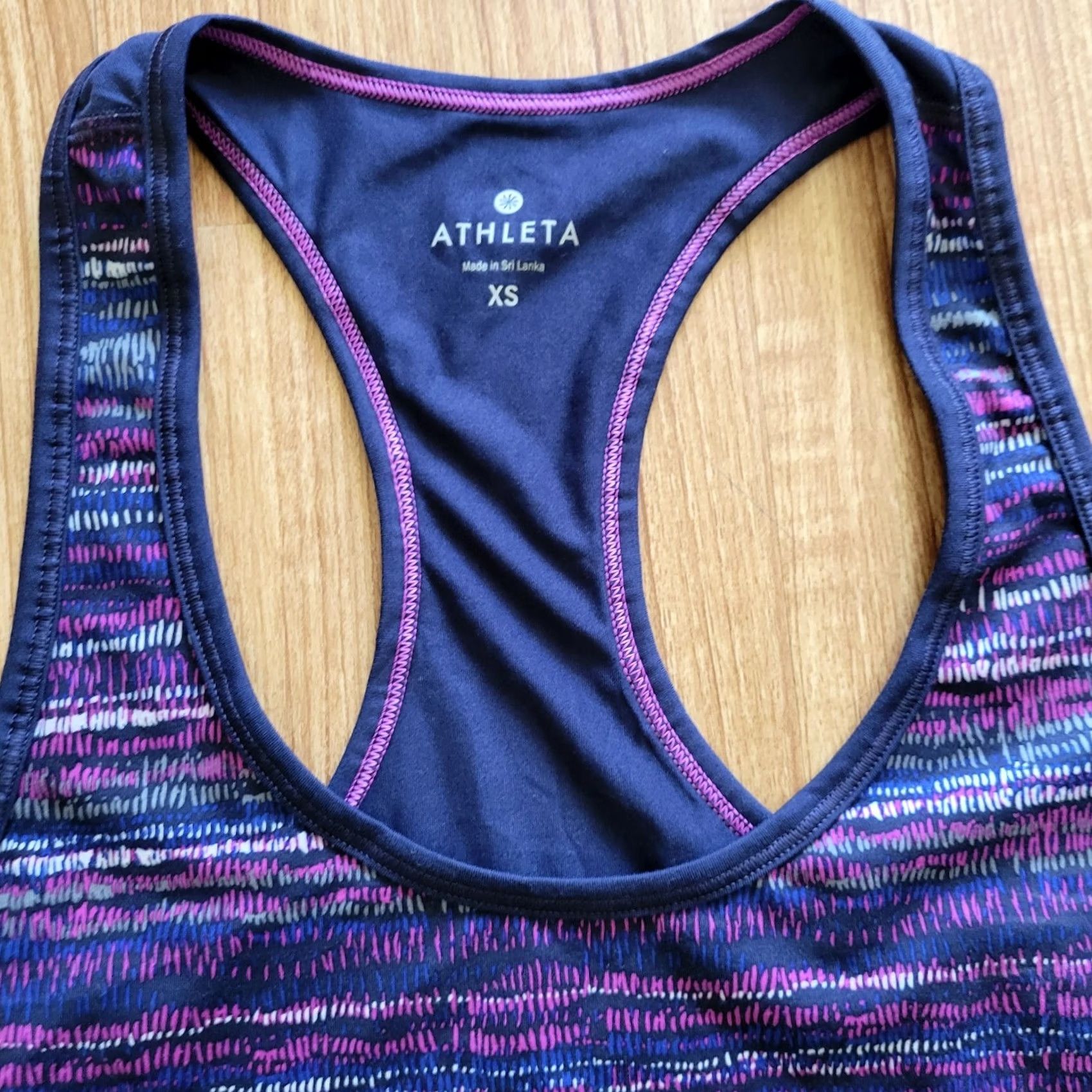Athleta Athleta Tank Top Womens XS Navy Blue Pink Striped Racerback Athletic Size XS / US 0-2 / IT 36-38 - 4 Thumbnail