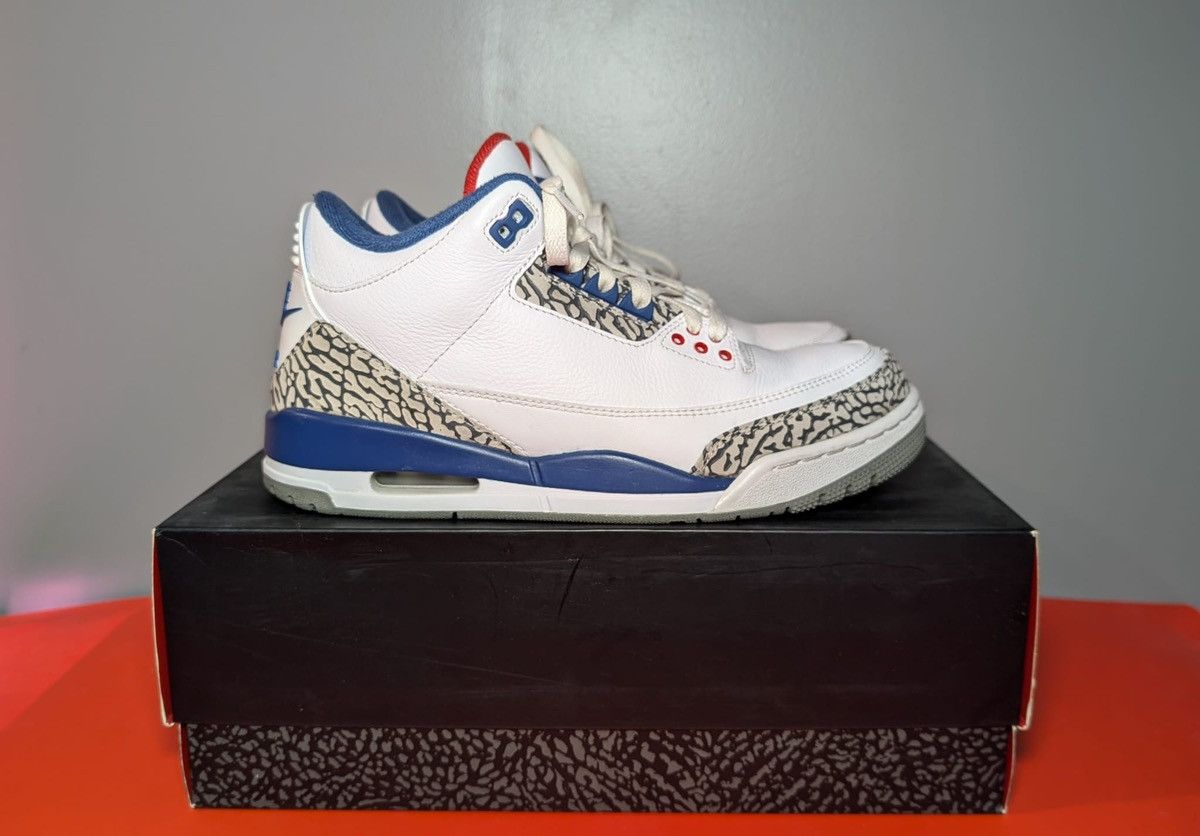 Size 8.5 - Jordan 3 Retro OG Mid True Blue