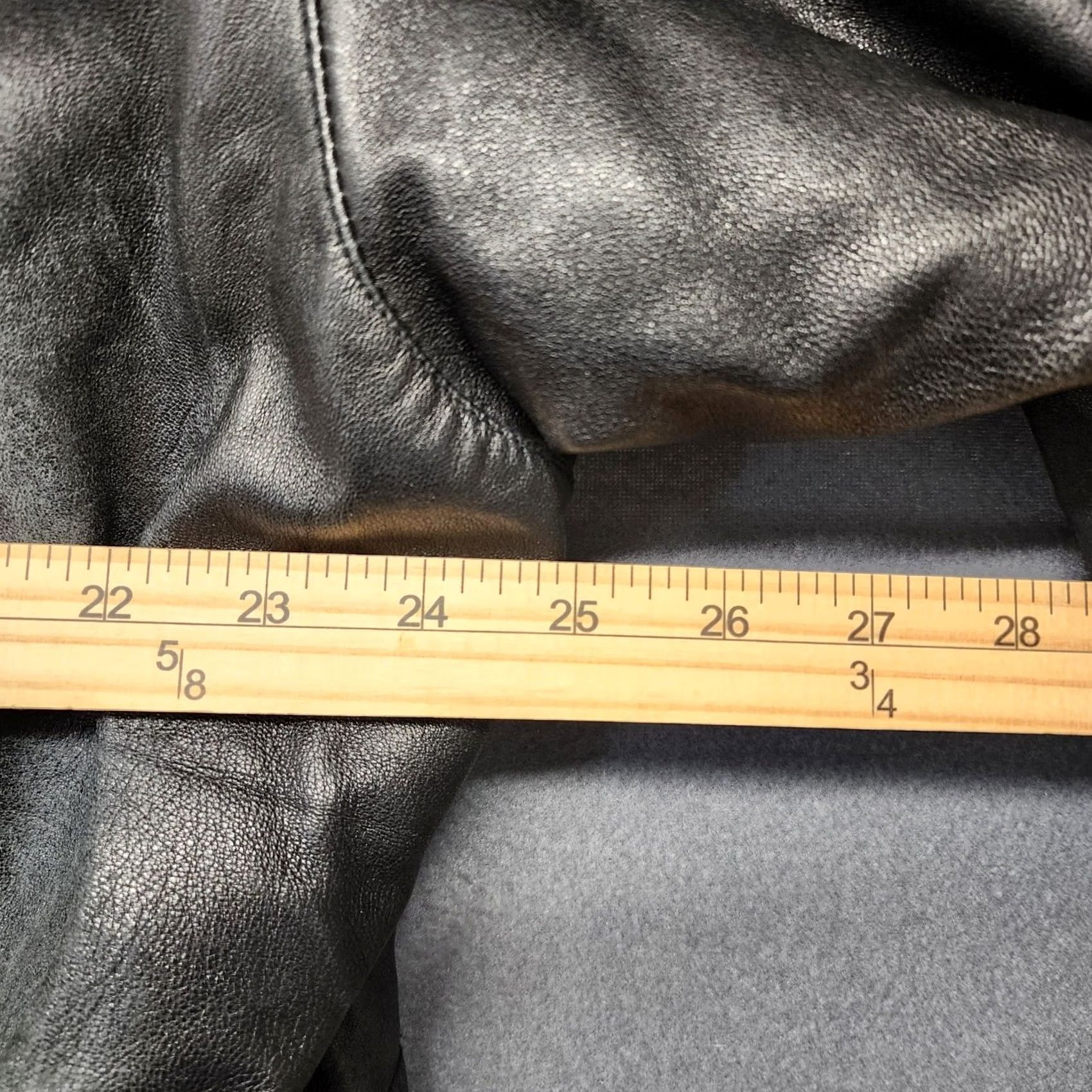 Vintage VINTAGE Wilsons Leather Coat Mens XL Black Distressed Pockets Winter Quilted Lining Overcoat Zip Mens Size US XL / EU 56 / 4 - 5 Thumbnail