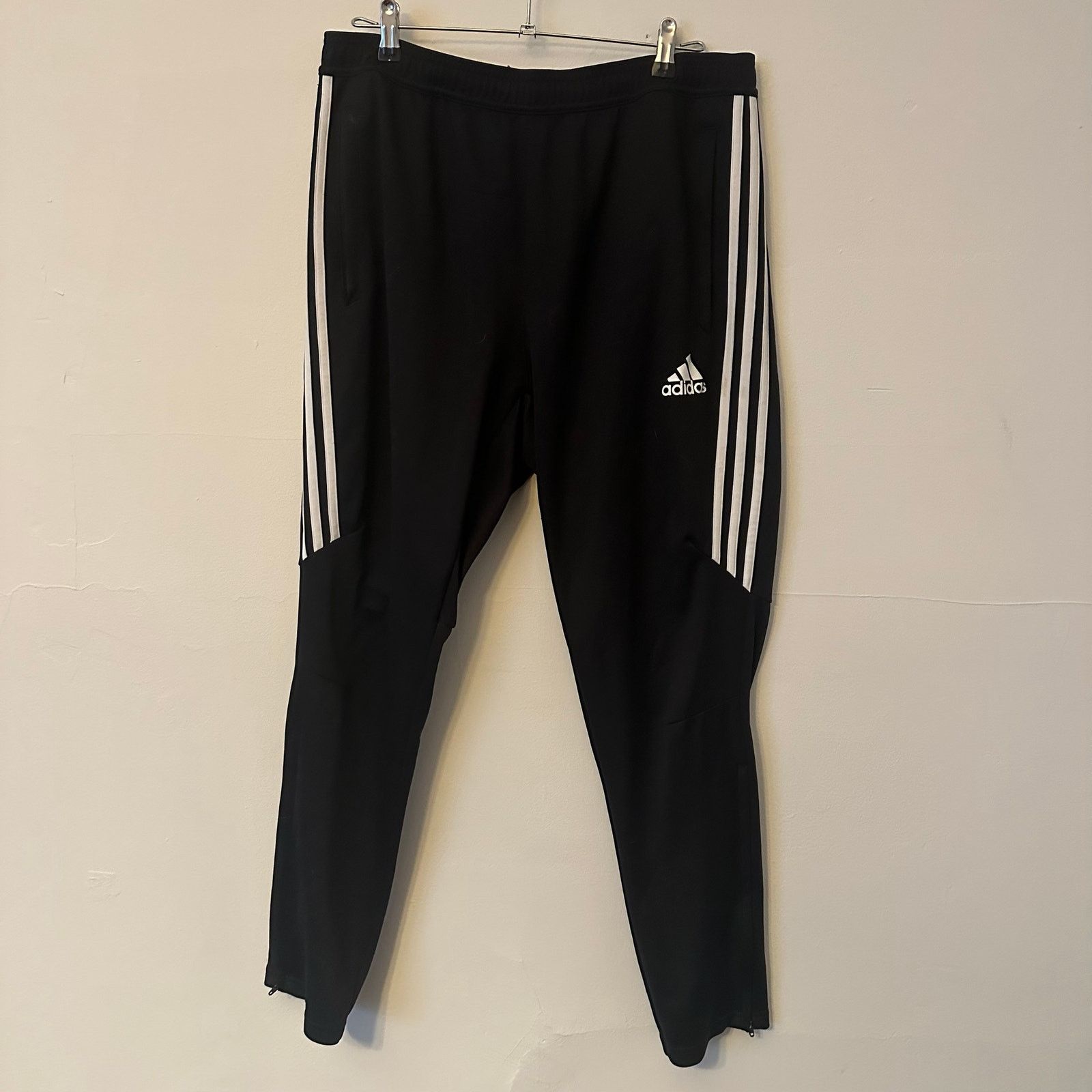 Adidas Adidas men’s clima cool sweatpants Size US 33 - 1 Thumbnail
