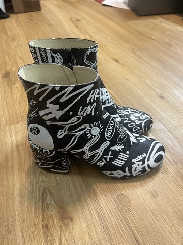 MM6 Leather Boots monogram all over written