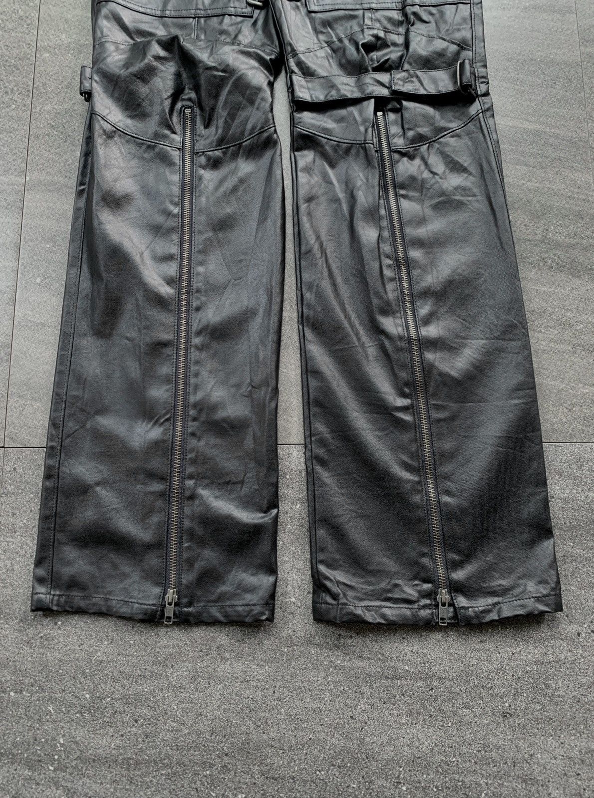Yoshiyuki Konishi FREE TAX! Bondage Zippered Leather Flared Pants Size US 30 / EU 46 - 6 Thumbnail