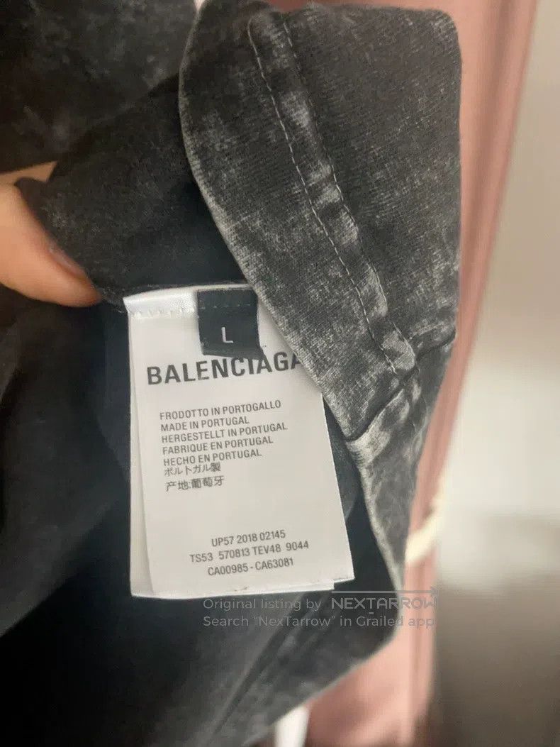 Balenciaga Balenciaga Short-sleeve Size US L / EU 52-54 / 3 - 3 Thumbnail