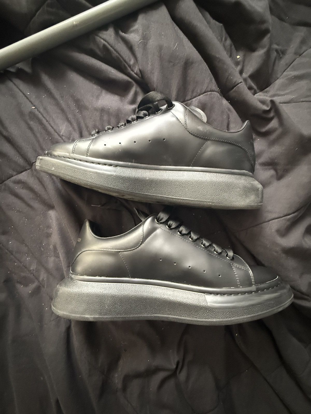 Alexander McQueen Alexander mcqueen oversized sneaker Size US 11 / EU 44 - 1 Thumbnail