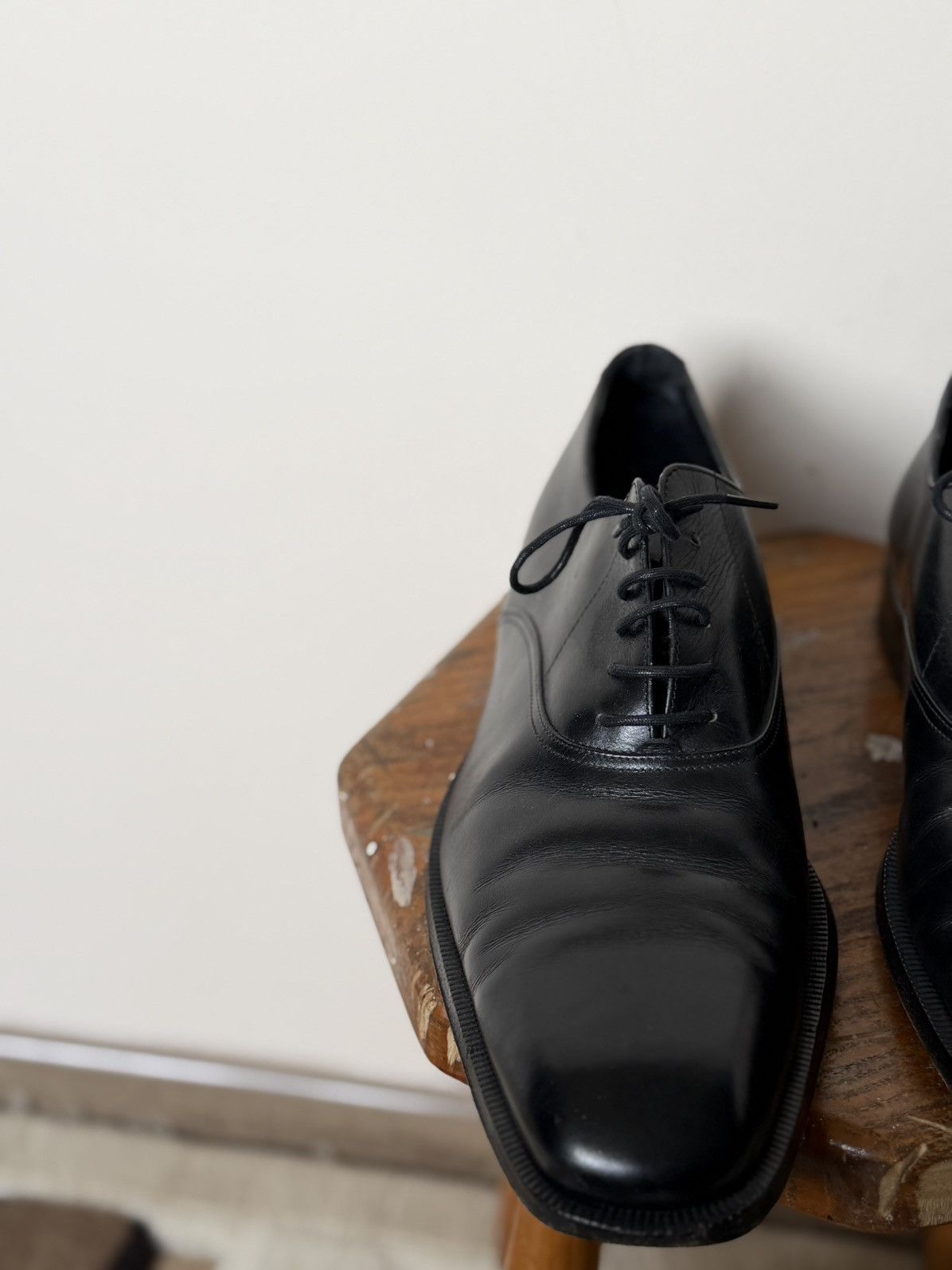 Yves Saint Laurent YvesSaintLaurent Black Leather Guidi vibe shoes sneakers Size US 10 / EU 43 - 6 Thumbnail