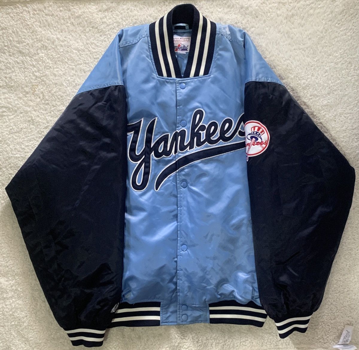 Majestic YANKEES Size US XL / EU 56 / 4 - 1 Preview