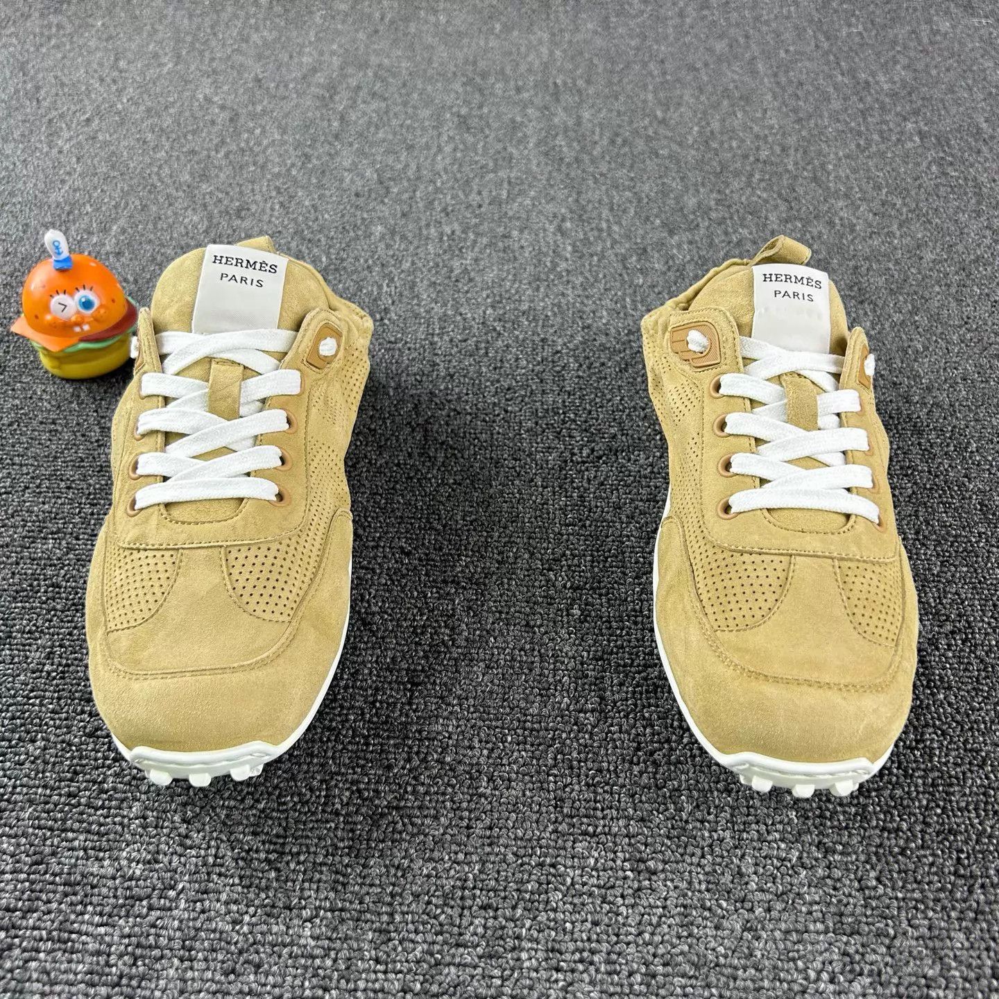 Hermes Hermes Women's Khaki German Trainer 38 Size US 7.5 / IT 37.5 - 2 Thumbnail