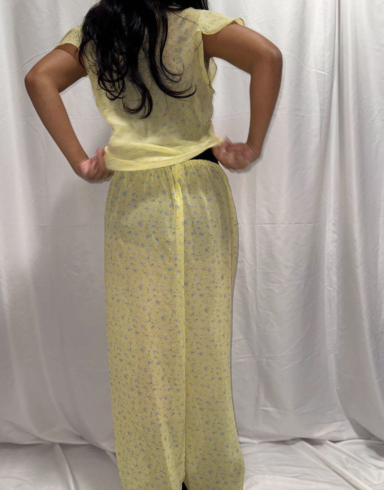 Designer × Other × Vintage Vintage Yellow Pajama Set Size XL Flower Twiggy Cottage Y2k Size ONE SIZE - 4 Thumbnail