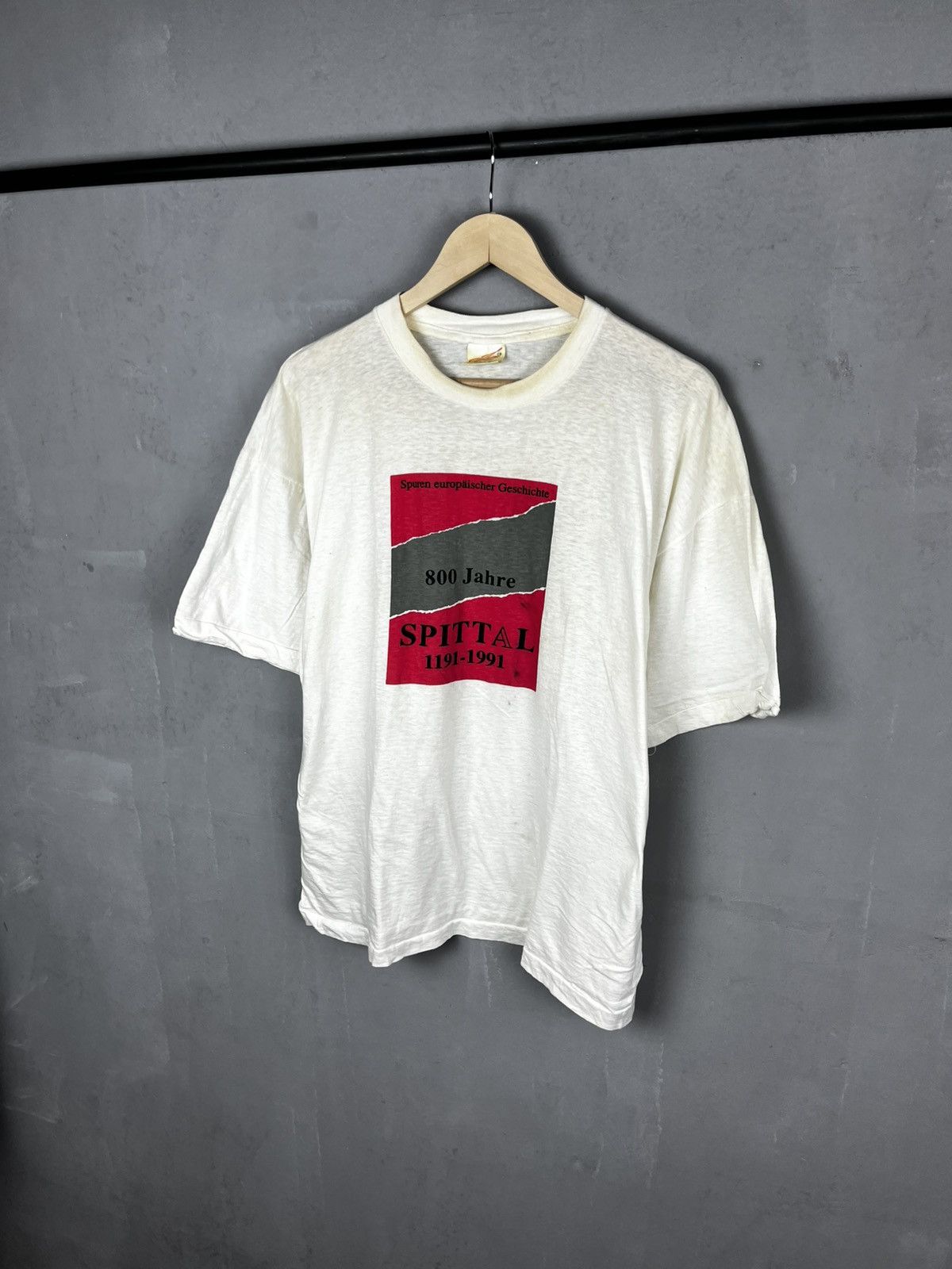 Other Spuren europäischer Geschichte 800 Jahre SPITTAL 1191-1991 Size US XL / EU 56 / 4 - 3 Thumbnail