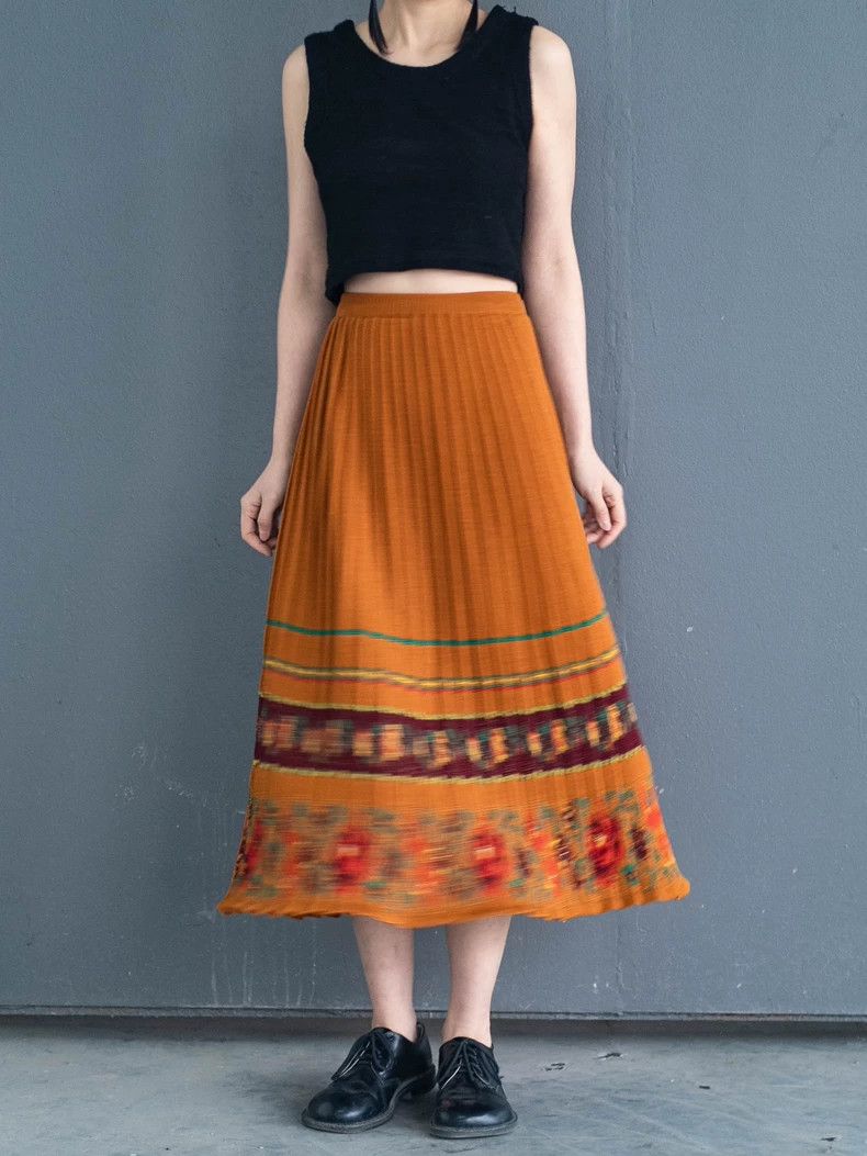 Kenzo KENZO A brown floral pleated skirt in a gorgeous shade Size 25" / US 0 / IT 36 - 1 Thumbnail