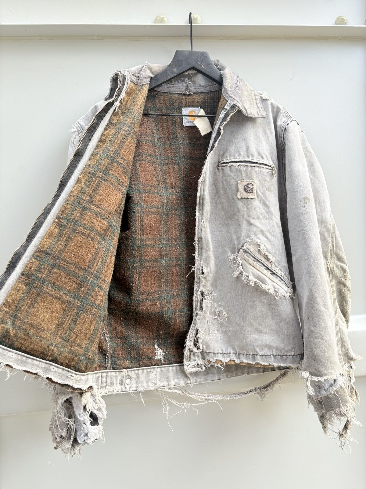 Carhartt Vintage Carhartt Detroit Faded Thrashed Jacket ERD GRUNGE Size US L / EU 52-54 / 3 - 10 Thumbnail