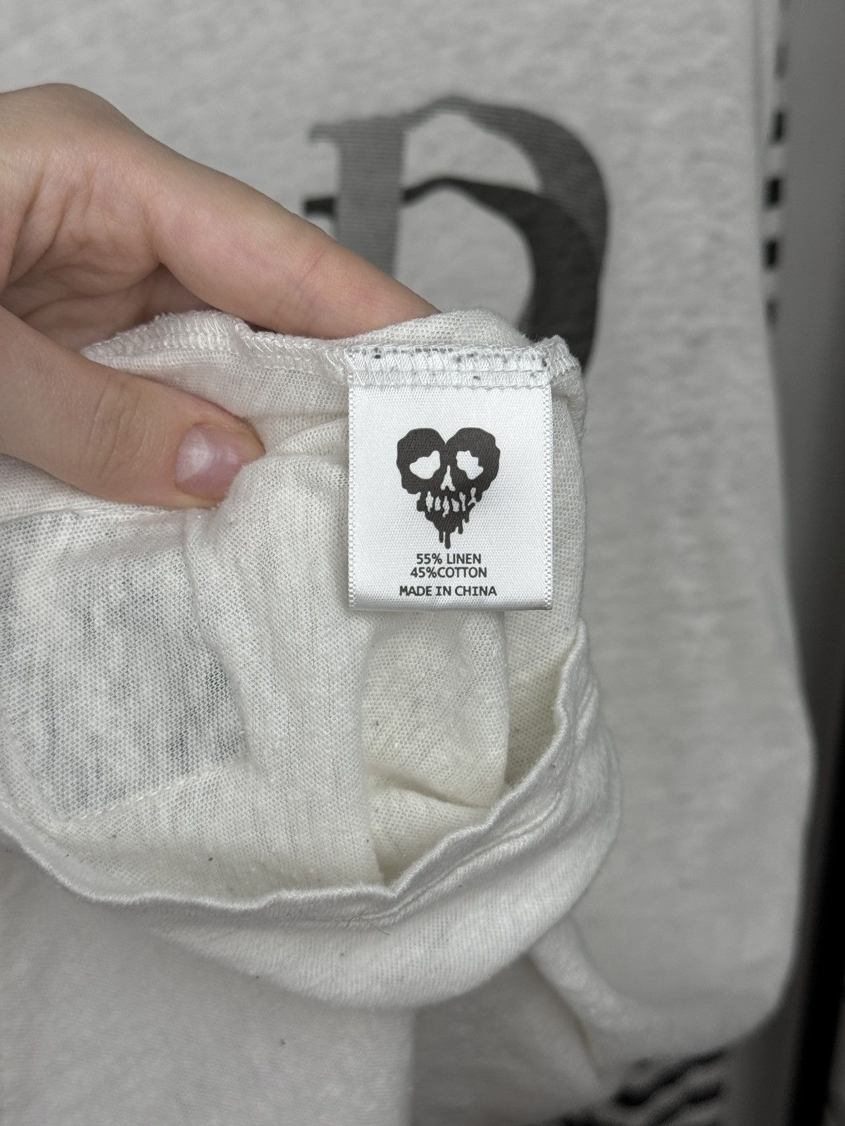 Drop Dead Drop Dead Guys White/Grey Linen Cotton long sleeve tee sz L Size US L / EU 52-54 / 3 - 10 Thumbnail