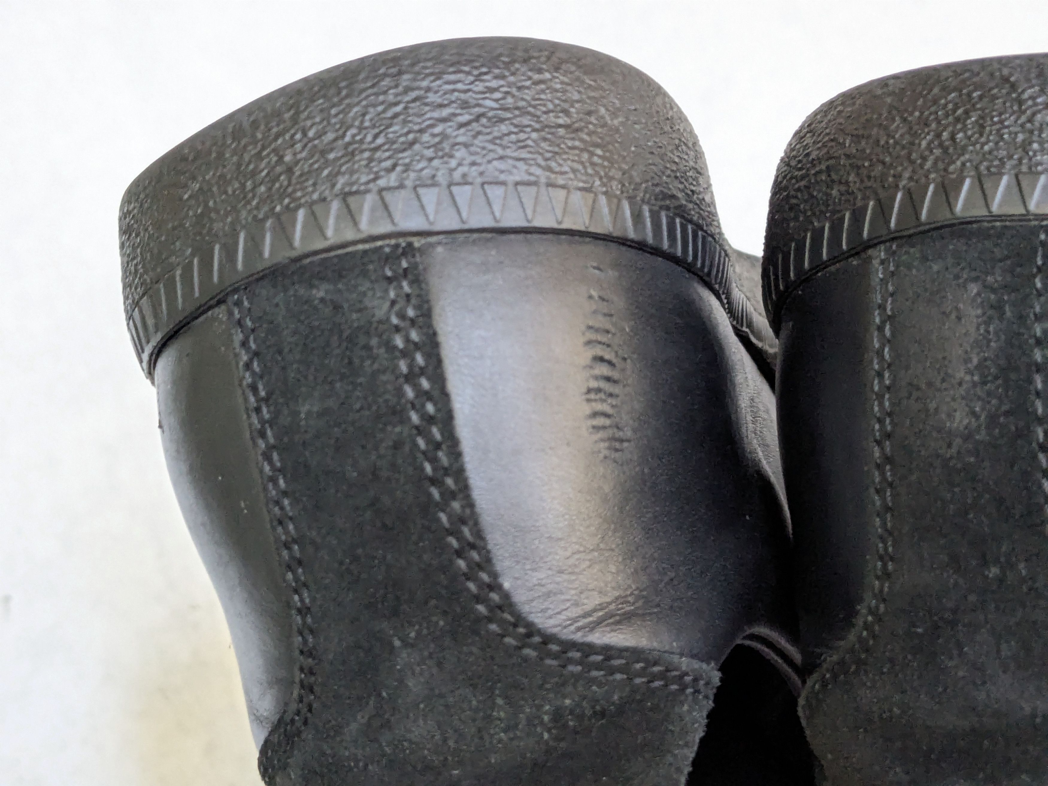 Maison Margiela Maison Margiela GAT Replica Black 9.5 42.5 Low Tops Size US 9.5 / EU 42-43 - 16 Thumbnail