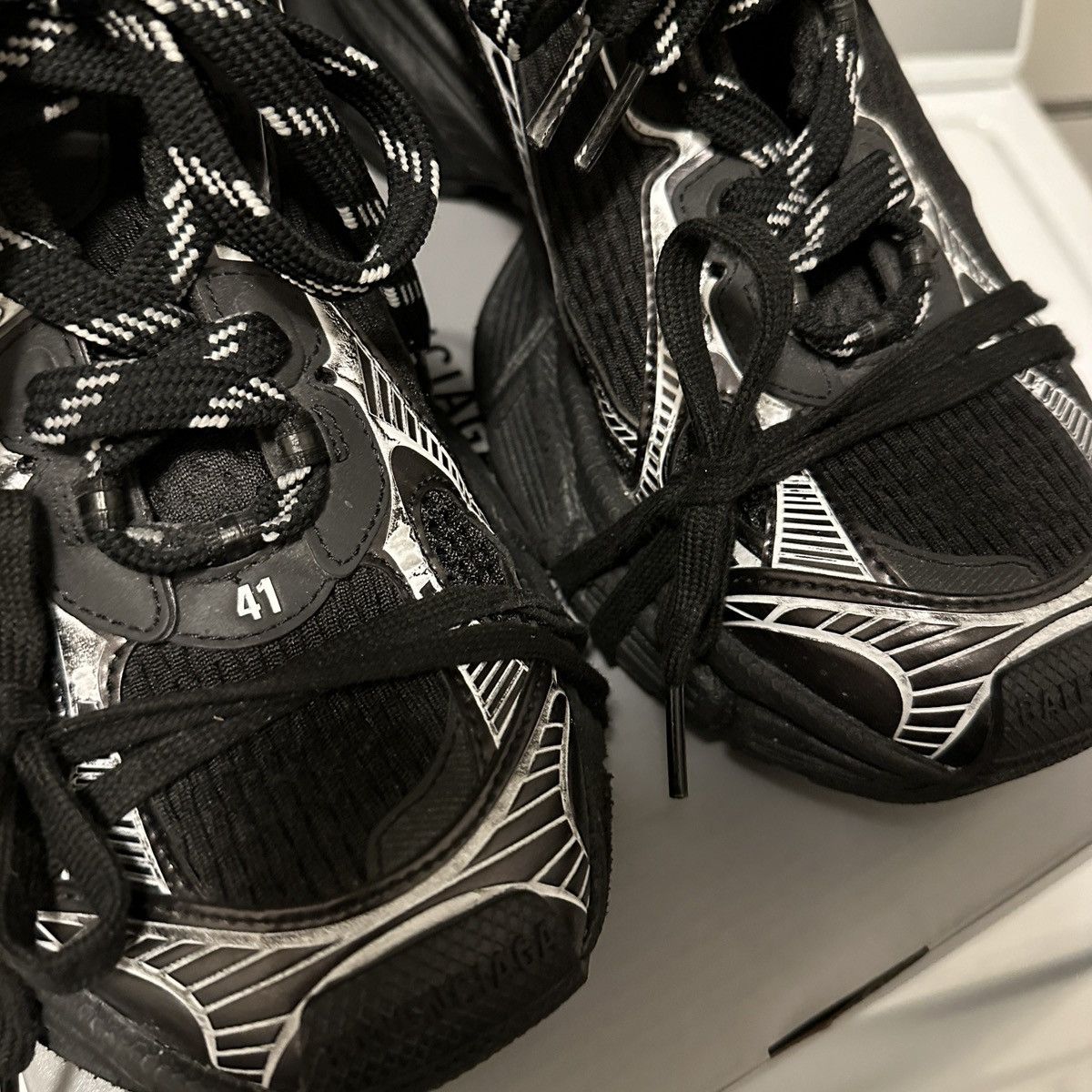 Balenciaga 3XL BLACK Size US 8 / EU 41 - 8 Thumbnail