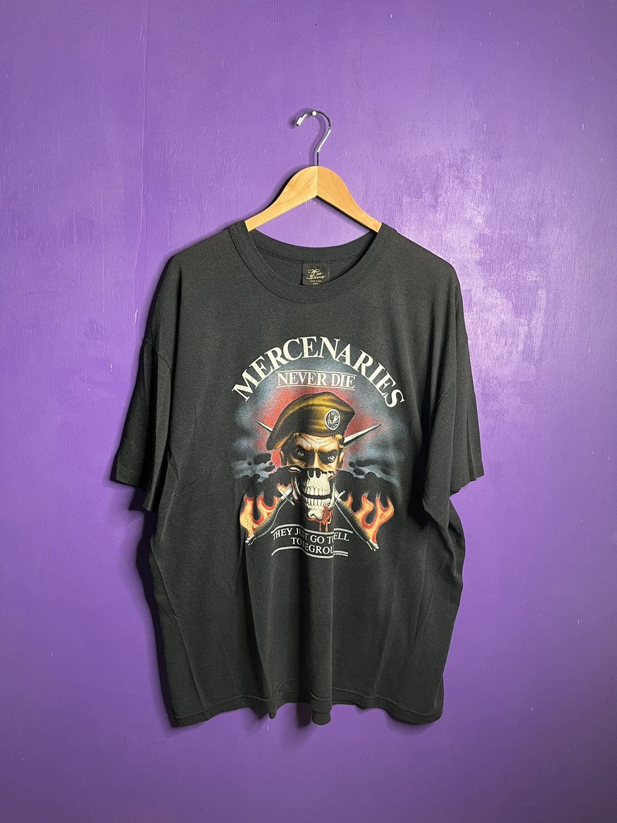 Vintage Vintage 1988 Mercenaries never die t-shirt Size US XXL / EU 58 / 5 - 1 Thumbnail