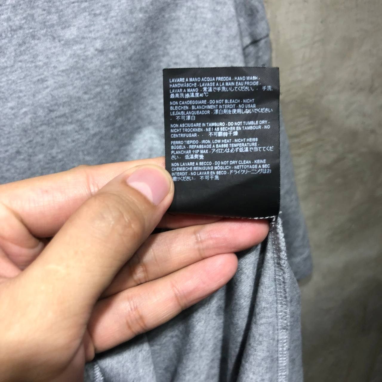 Balenciaga Balenciaga Copy right small logo tee Size US L / EU 52-54 / 3 - 10 Thumbnail