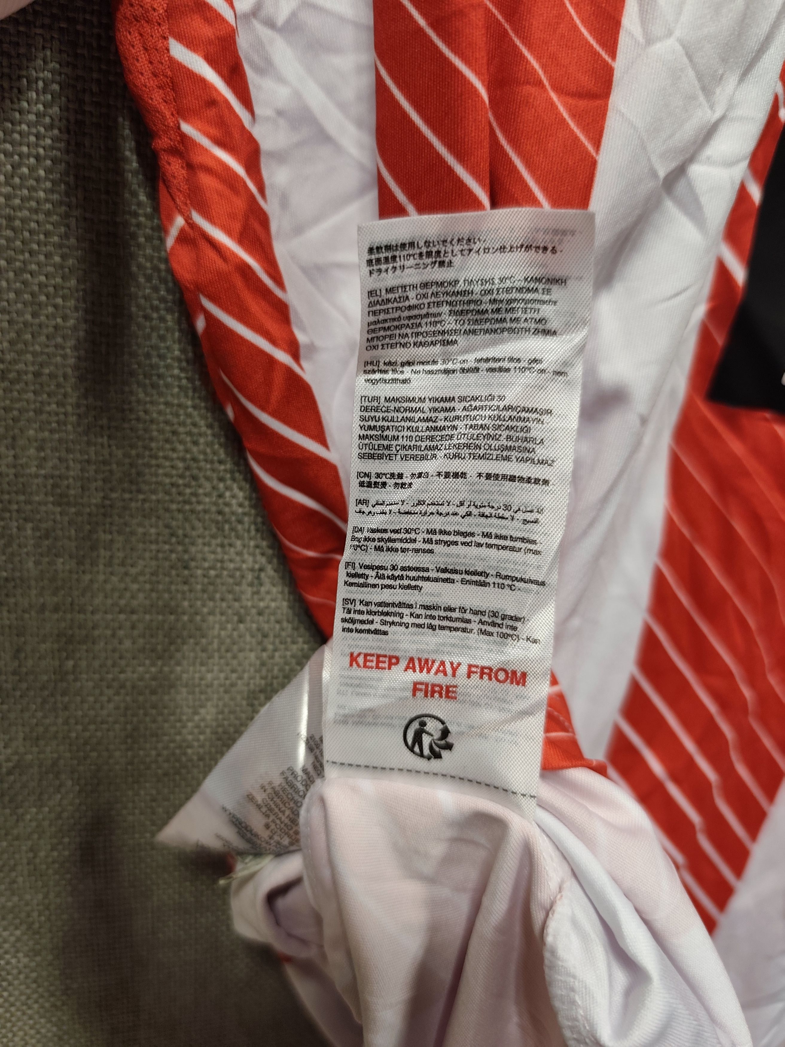 Macron Macron Stoke City FC 2022/23 Home Football Soccer Jersey Size US XXL / EU 58 / 5 - 14 Thumbnail