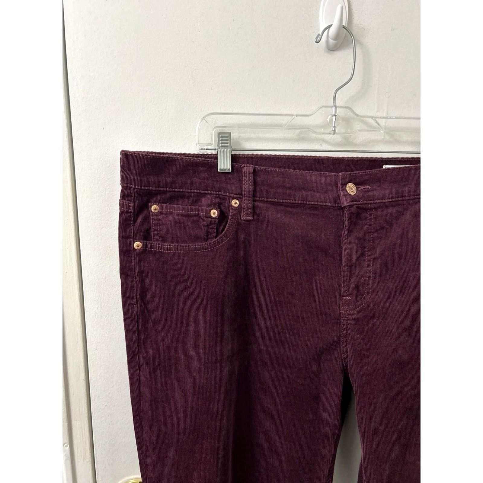 Gap Gap Pants Womens Size 42x30 Burgundy Corduroy Straight Leg Stretch Trousers Size 28" / US 6 / IT 42 - 4 Thumbnail