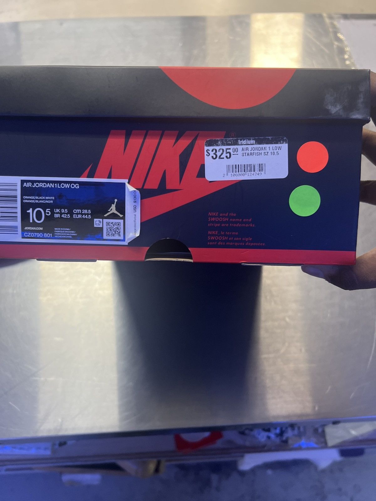 Jordan Brand Jordan 1 low starfish Size US 10.5 / EU 43-44 - 7 Thumbnail
