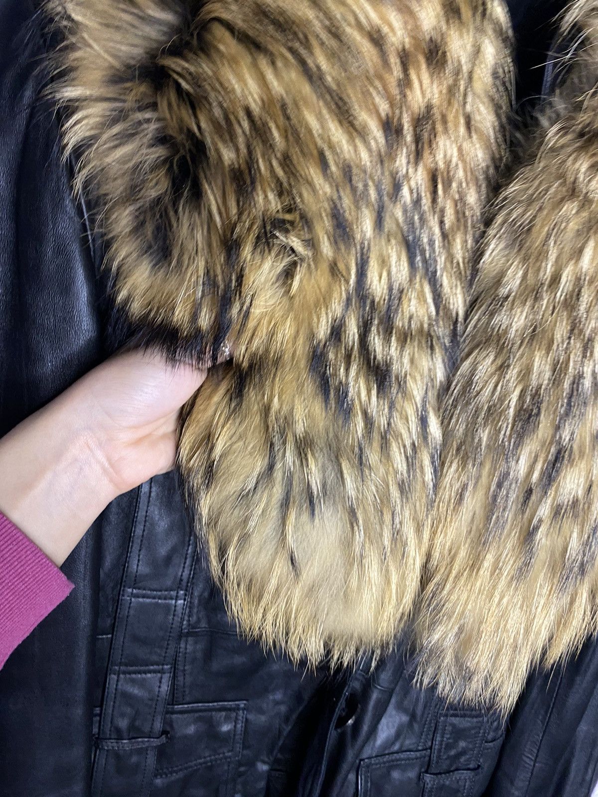 Other Vintage women's leather jacket with natural fur avant garde Size S / US 4 / IT 40 - 6 Thumbnail