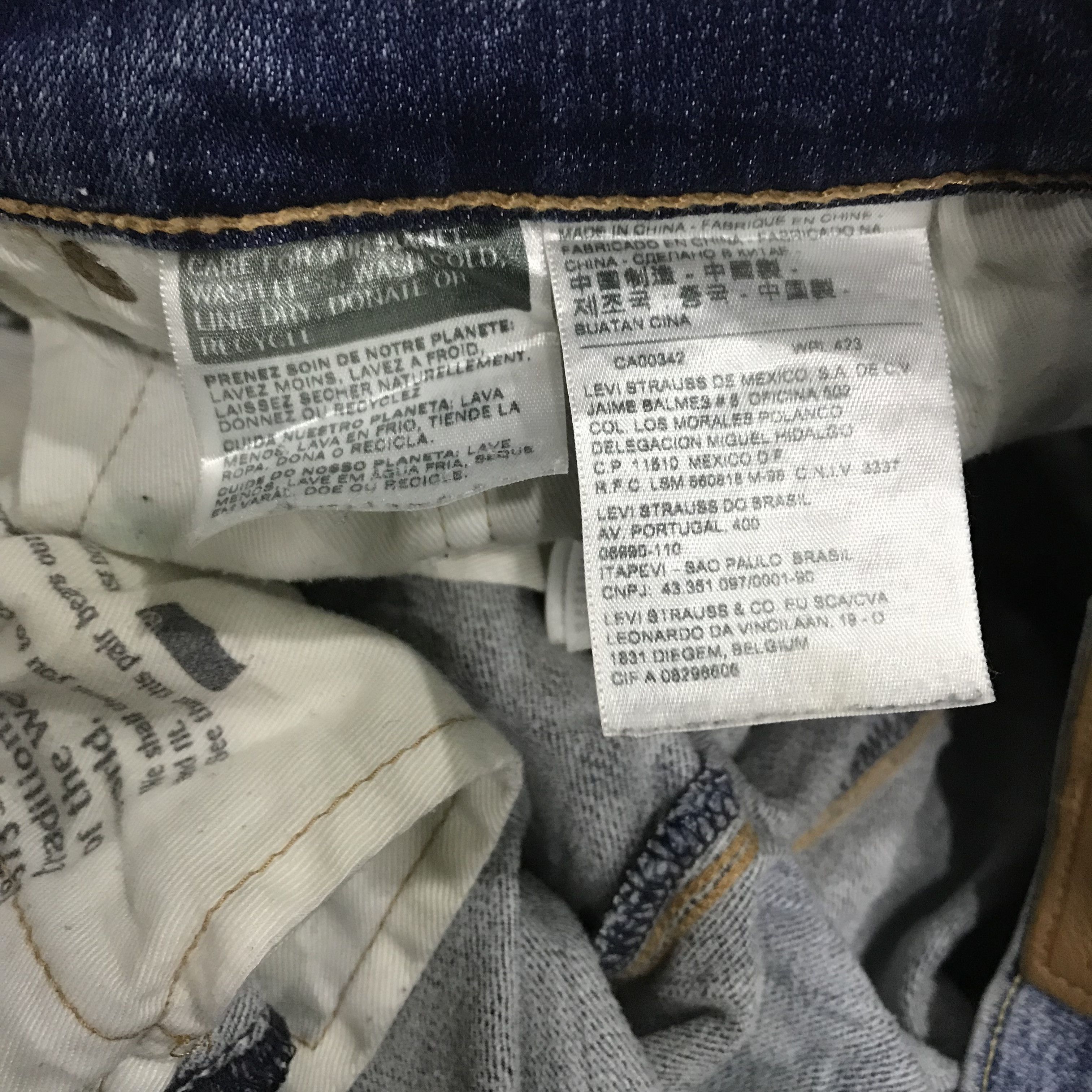 Levi's Vintage Y2K Levi's 511 Slim Fit Blue Jeans Classic Size US 34 / EU 50 - 12 Thumbnail