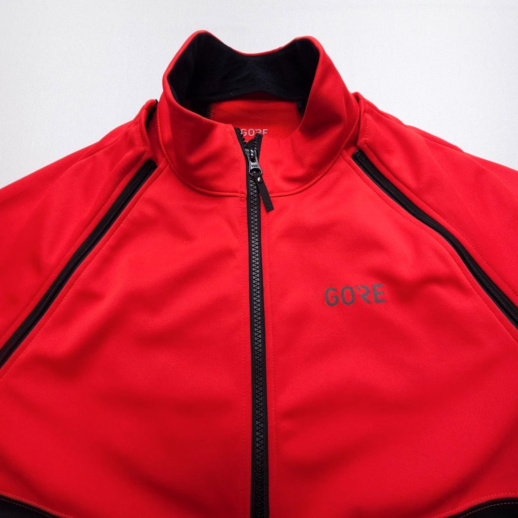 GOREWEAR Gore Gorewear Phantom Windstopper Jacket Mens M Red Black Convertible Cycling Windbreaker Colorblock Multicolor Long Sleeve Full Zip Size US M / EU 48-50 / 2 - 4 Thumbnail