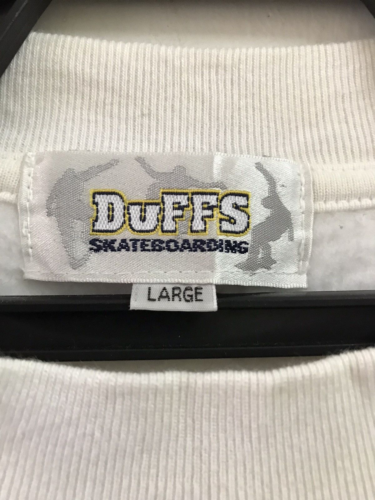 Vintage Vintage Duffs Skateboard Sweatshirt Large Size US L / EU 52-54 / 3 - 5 Thumbnail