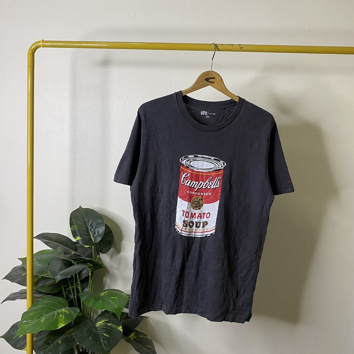 Andy Warhol Uniqlo UT x Andy Warhol Campbell Soup Collaboration Tee Size US M / EU 48-50 / 2 - 1 Thumbnail