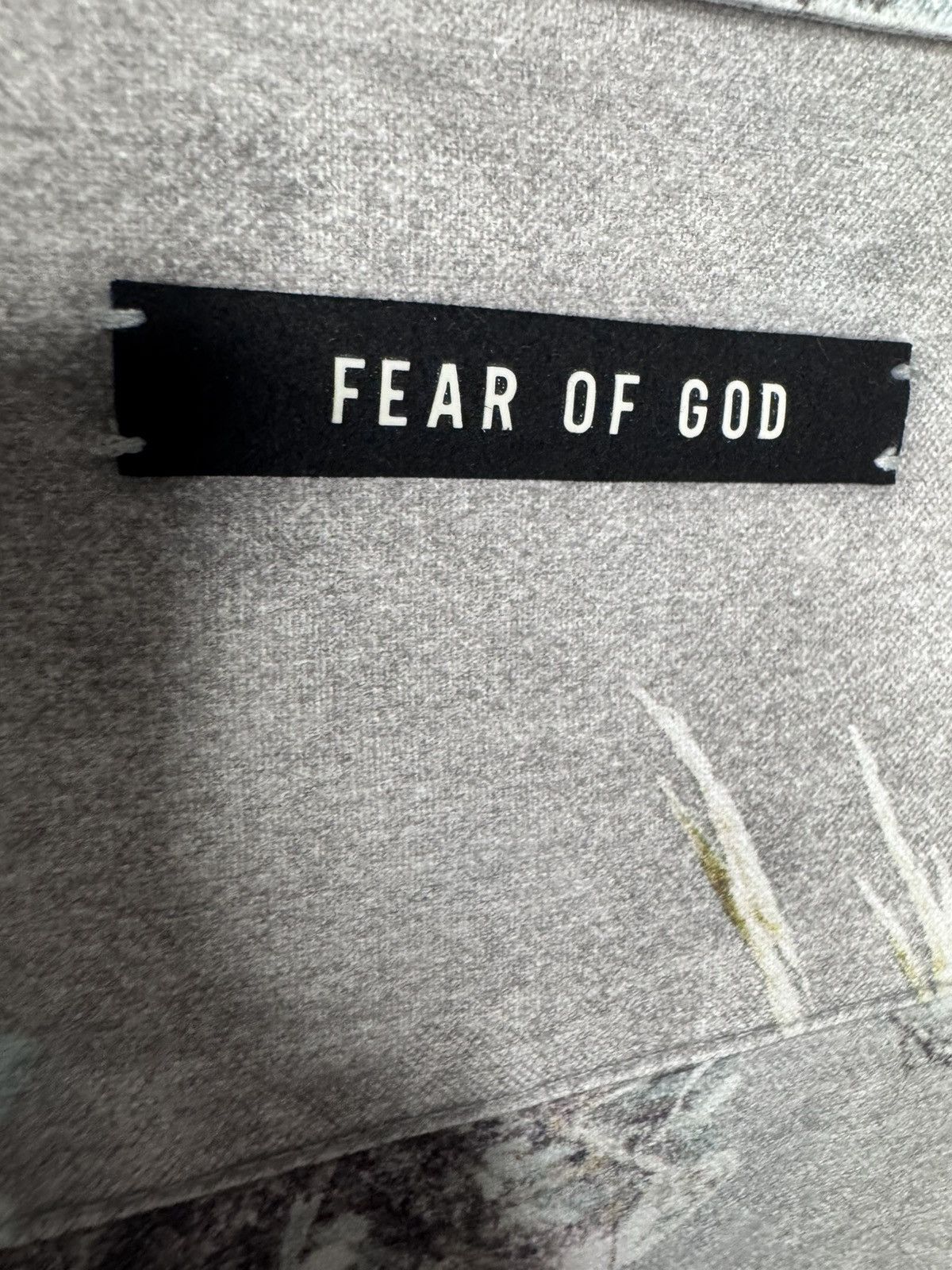 Fear of God Fear of God Sixth Collection Camo Button Down Size L Size US L / EU 52-54 / 3 - 9 Thumbnail