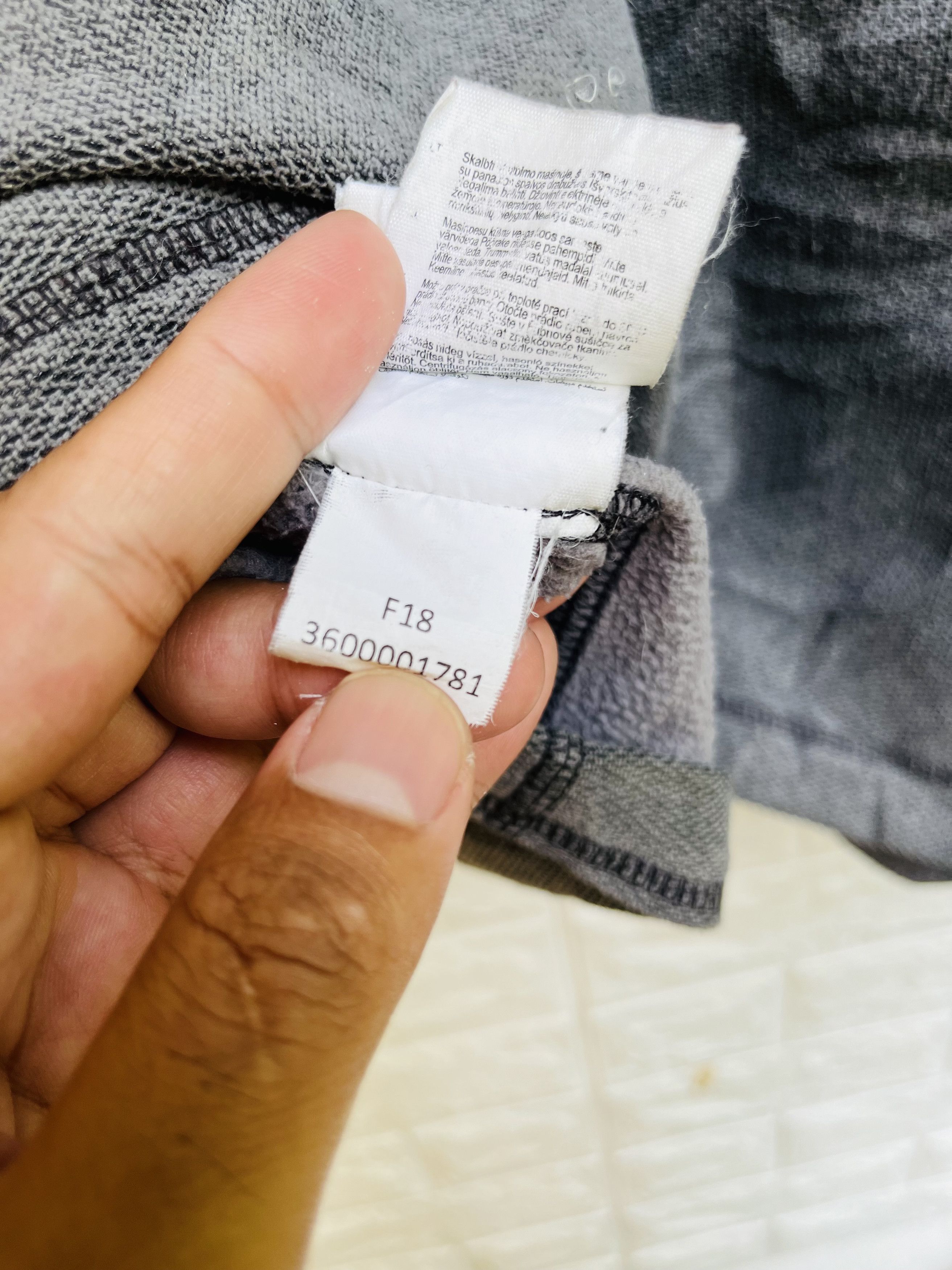 Carhartt × Japanese Brand × Vintage Vintage Carhatt Hip Hop Japanese Designer Fashion Style Size US L / EU 52-54 / 3 - 11 Thumbnail