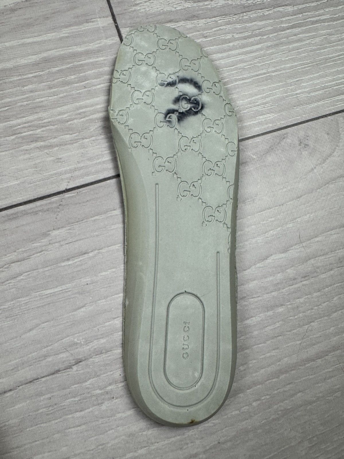 Gucci Gucci Arrow Ace Embroidered Sneakers 37 sz Size US 6.5 / IT 36.5 - 19 Thumbnail